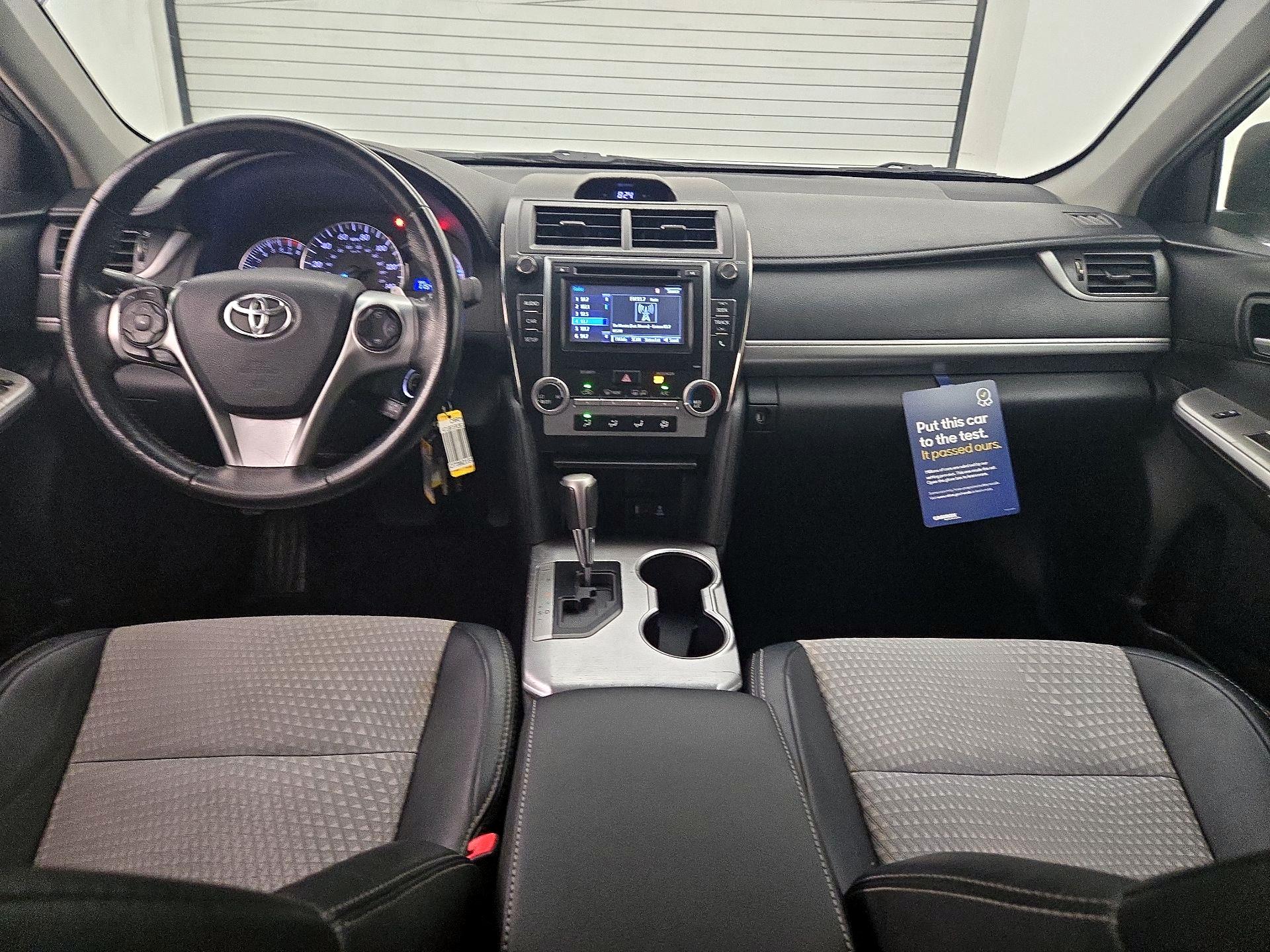 Thumbnail: 2014 Toyota Camry - 9