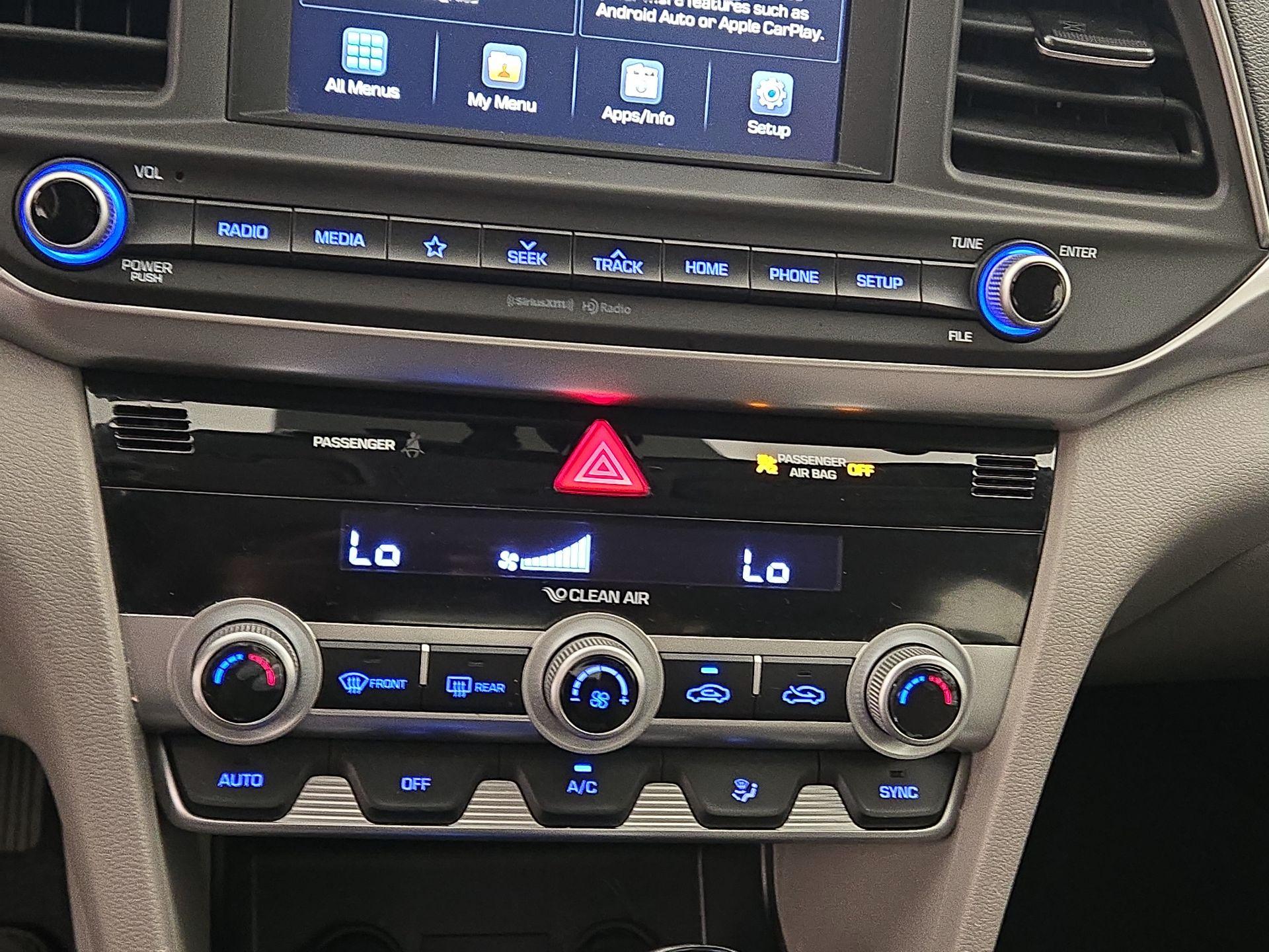 Thumbnail: 2019 Hyundai Elantra - 16