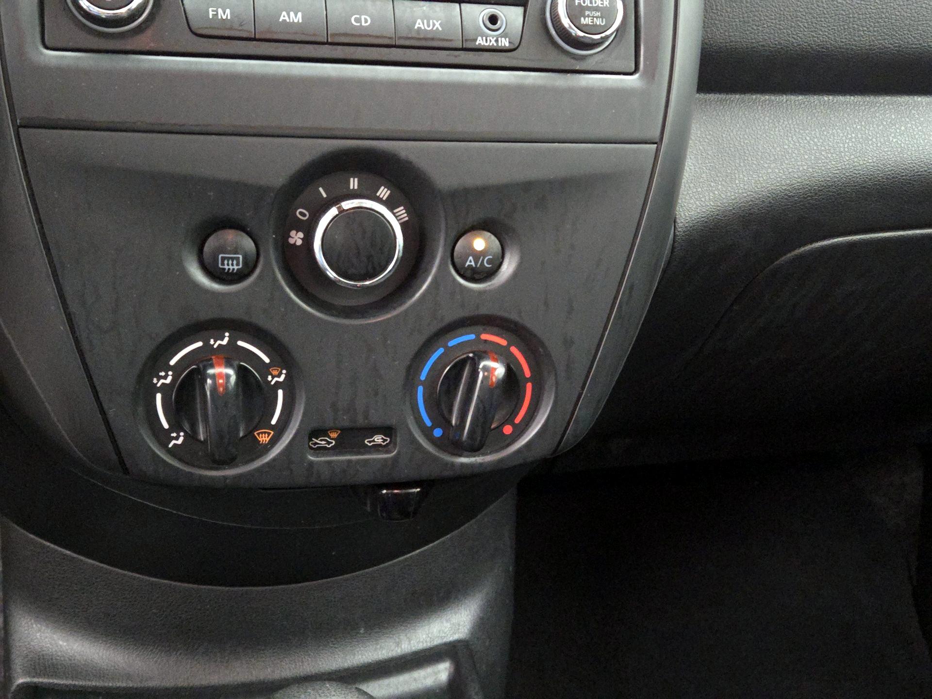 Thumbnail: 2015 Nissan Versa - 14