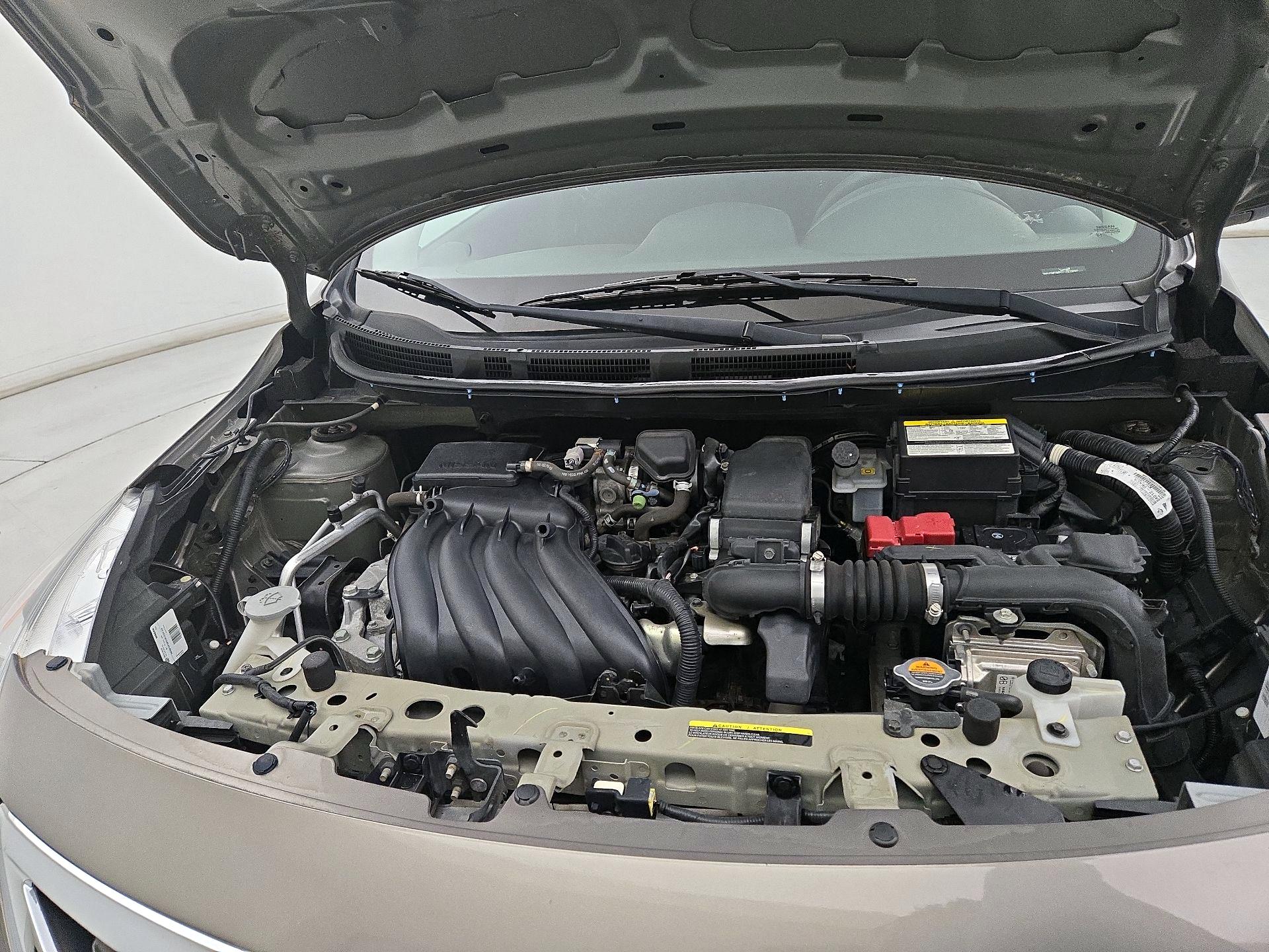 Thumbnail: 2015 Nissan Versa - 18