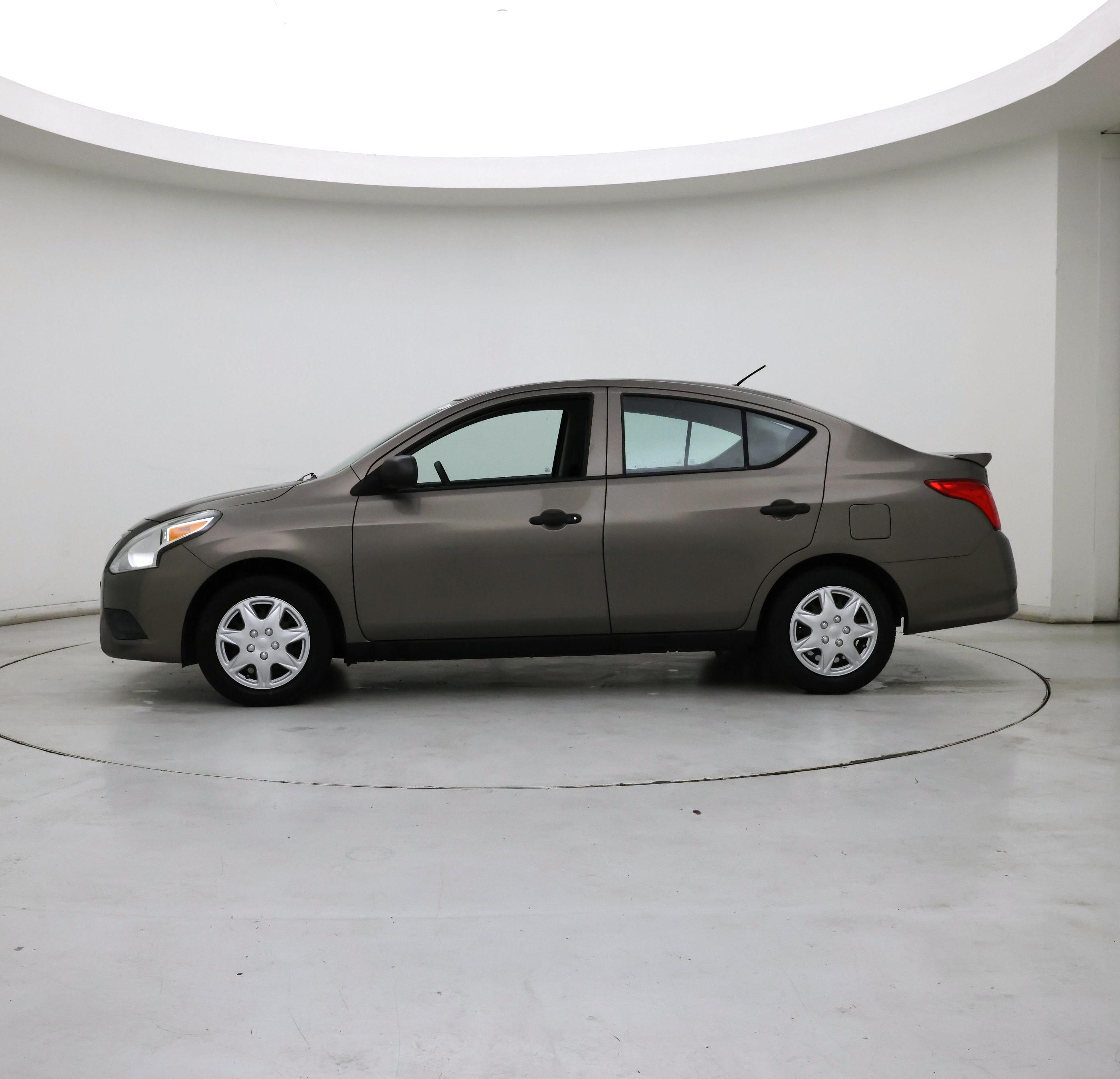 Thumbnail: 2015 Nissan Versa - 3