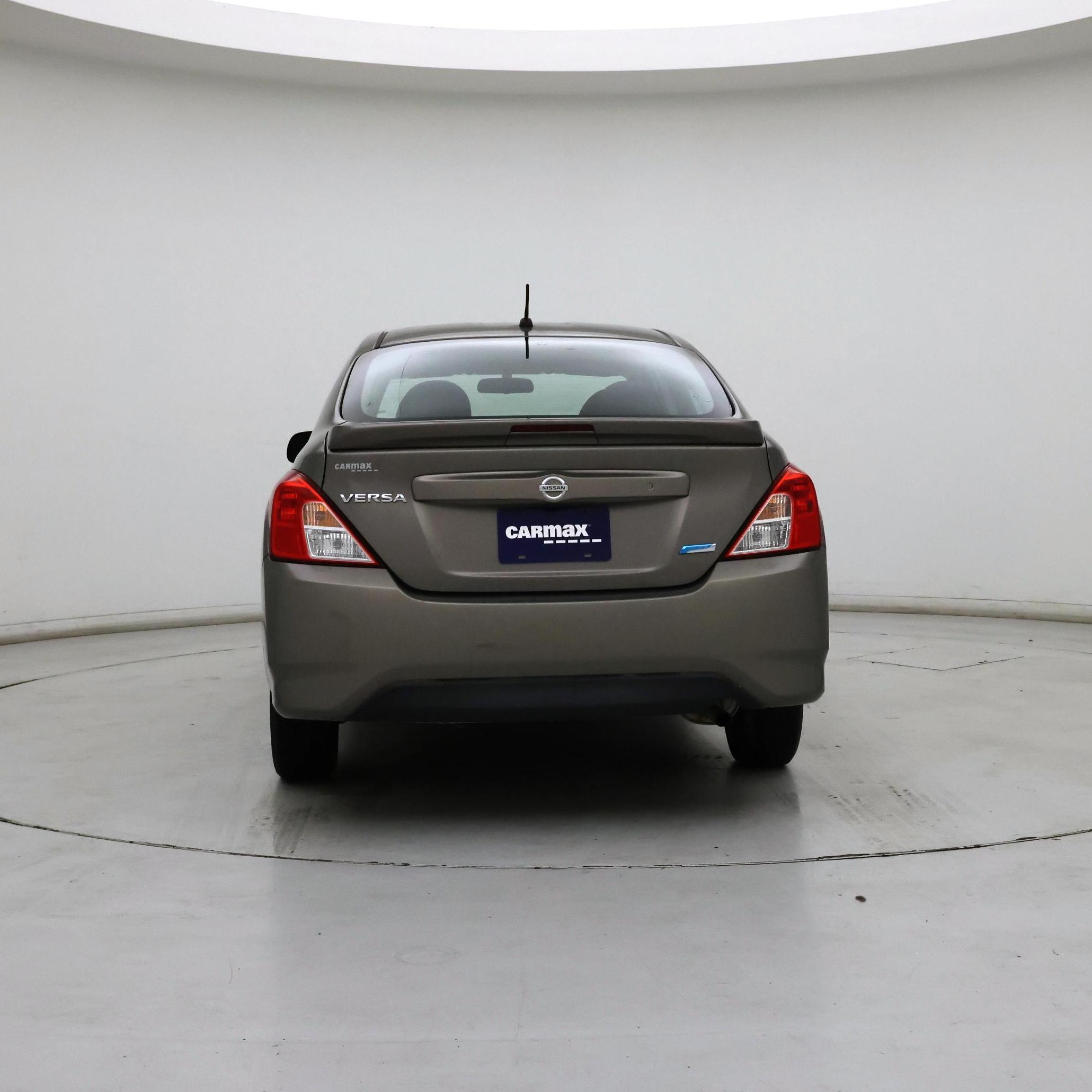 Thumbnail: 2015 Nissan Versa - 6