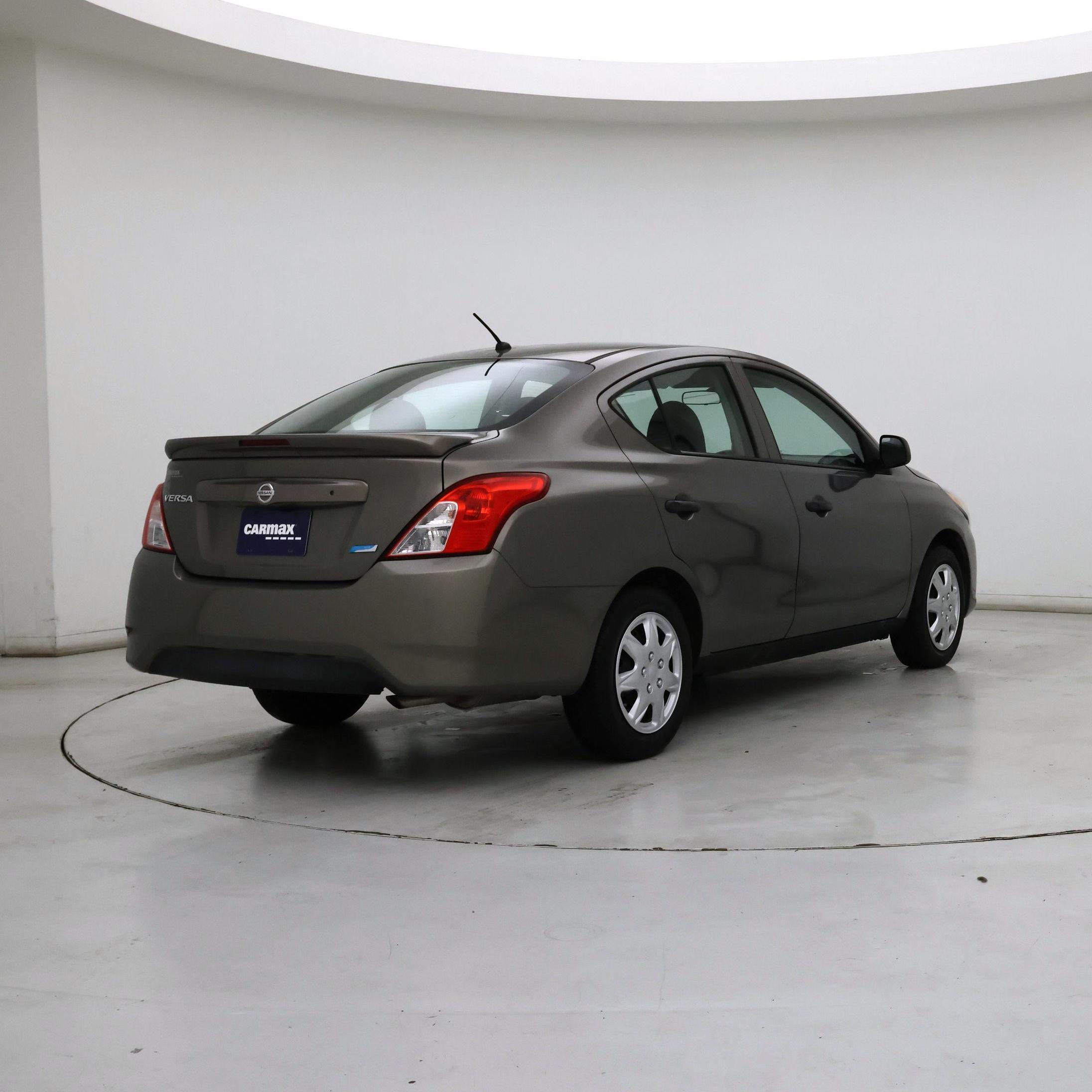 Thumbnail: 2015 Nissan Versa - 8