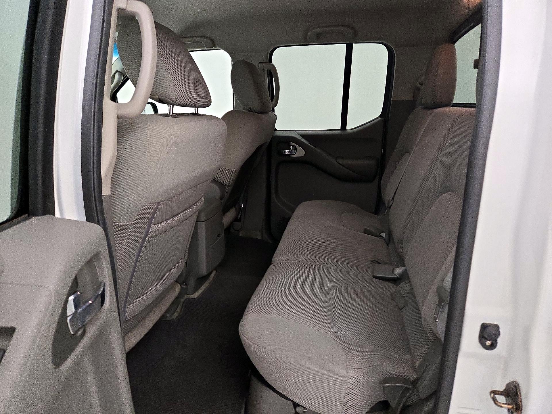Thumbnail: 2014 Nissan Frontier - 19