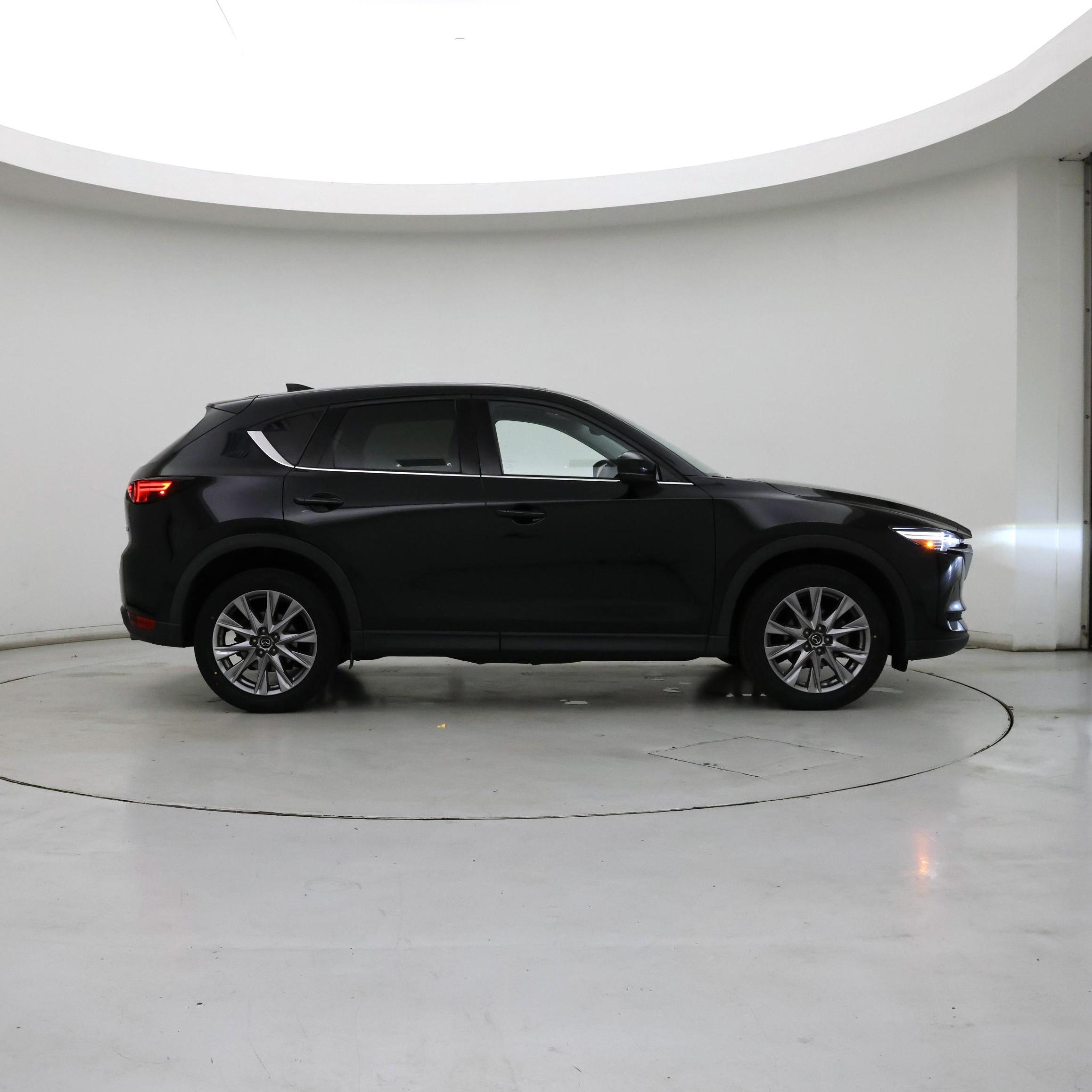 Thumbnail: 2019 Mazda CX-5 - 7