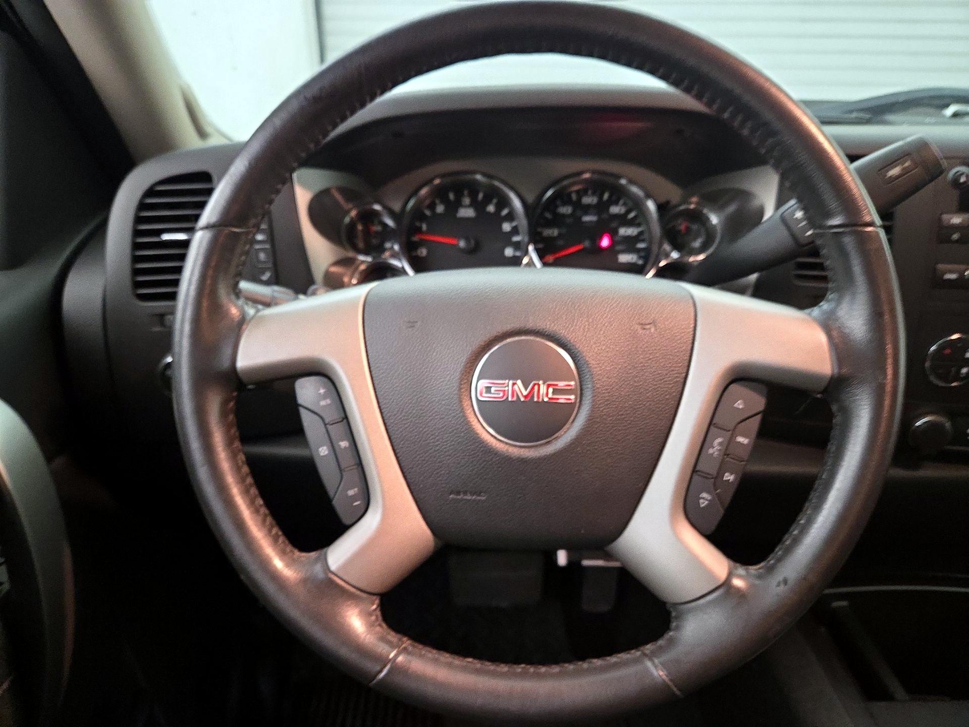 Thumbnail: 2013 GMC Sierra 2500 - 10