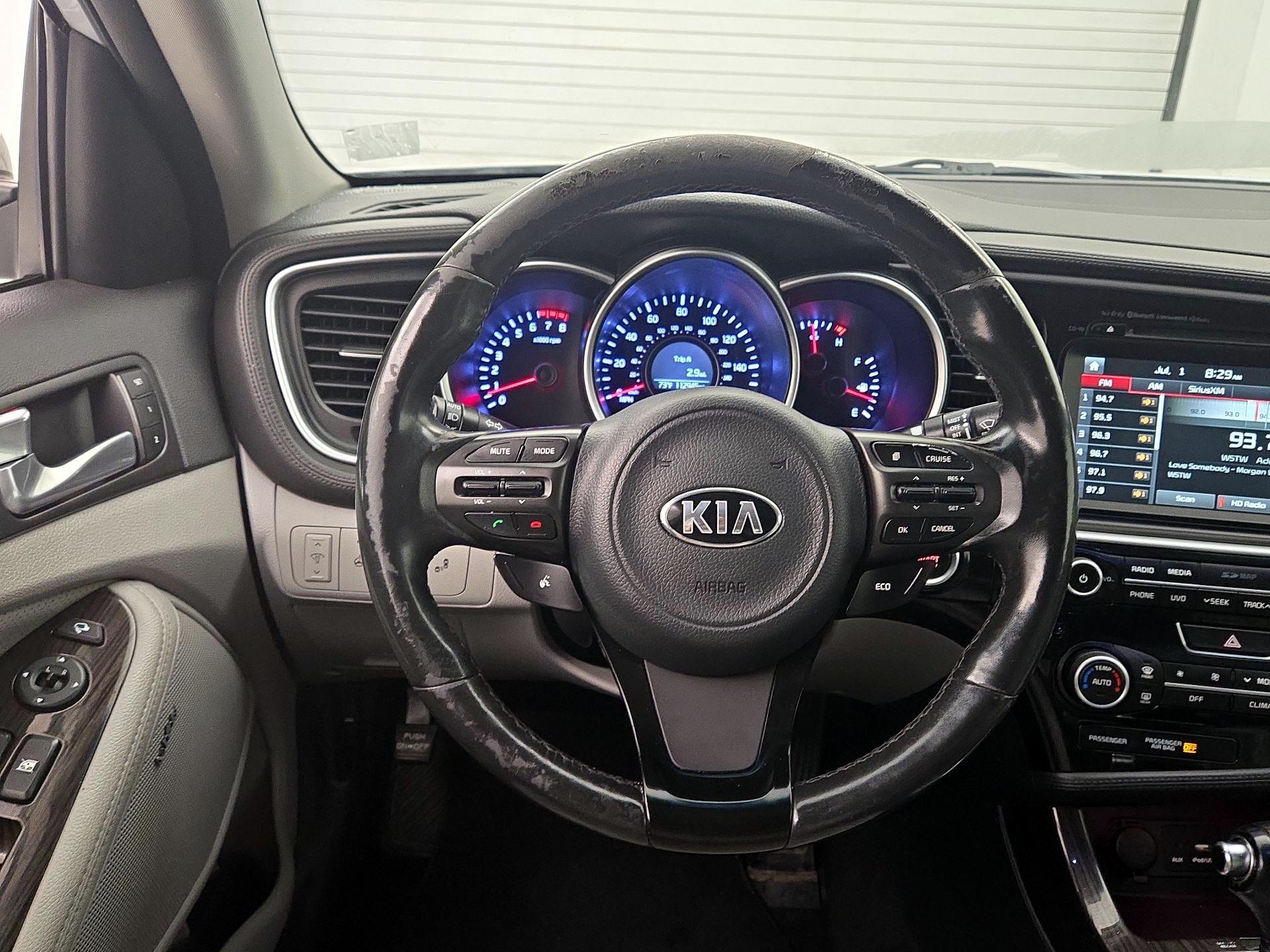Thumbnail: 2015 Kia Optima - 10
