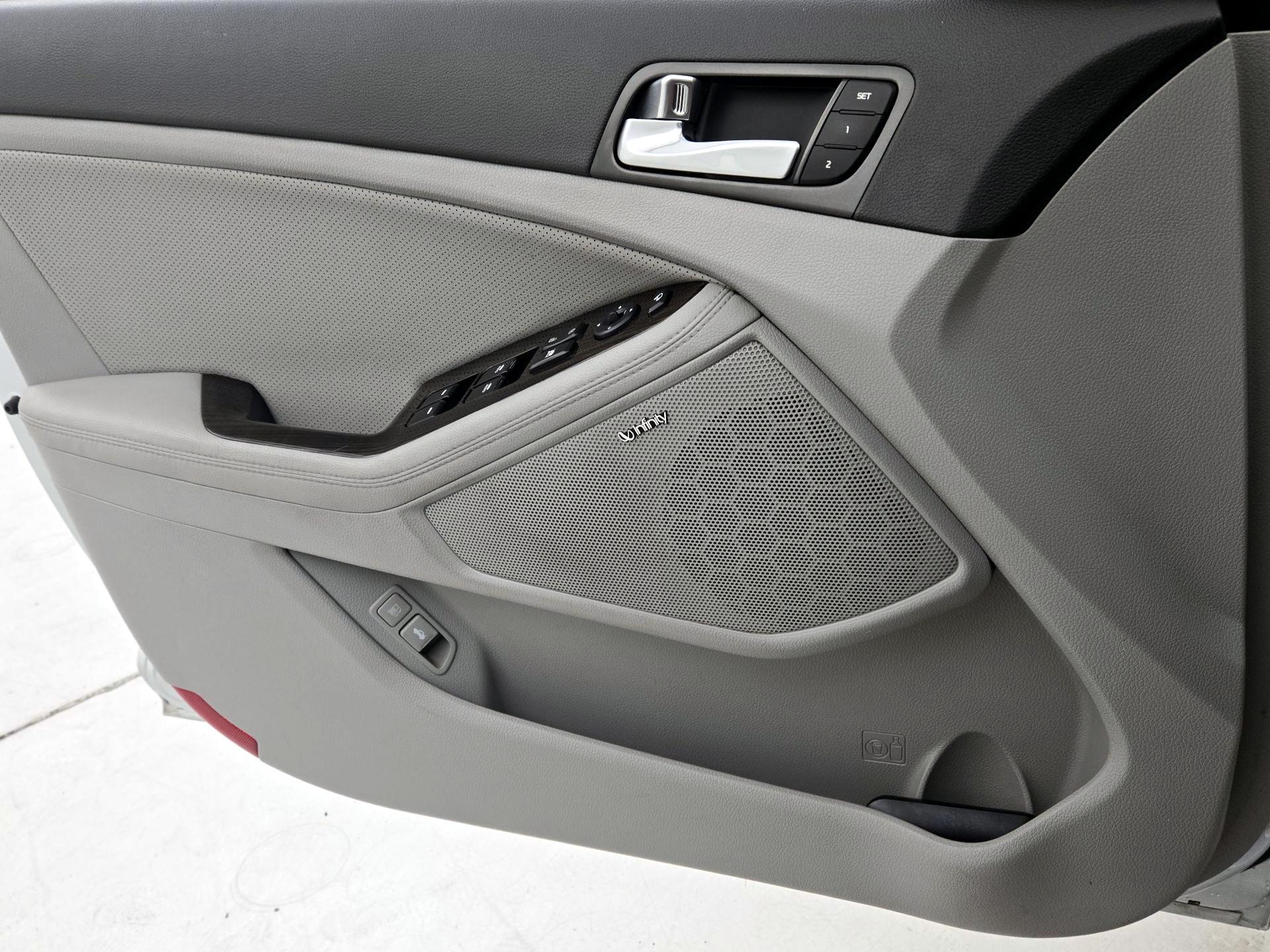 Thumbnail: 2015 Kia Optima - 12