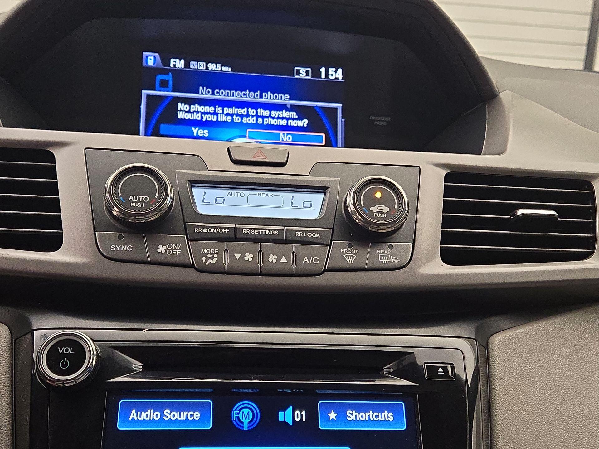 Thumbnail: 2016 Honda Odyssey - 16