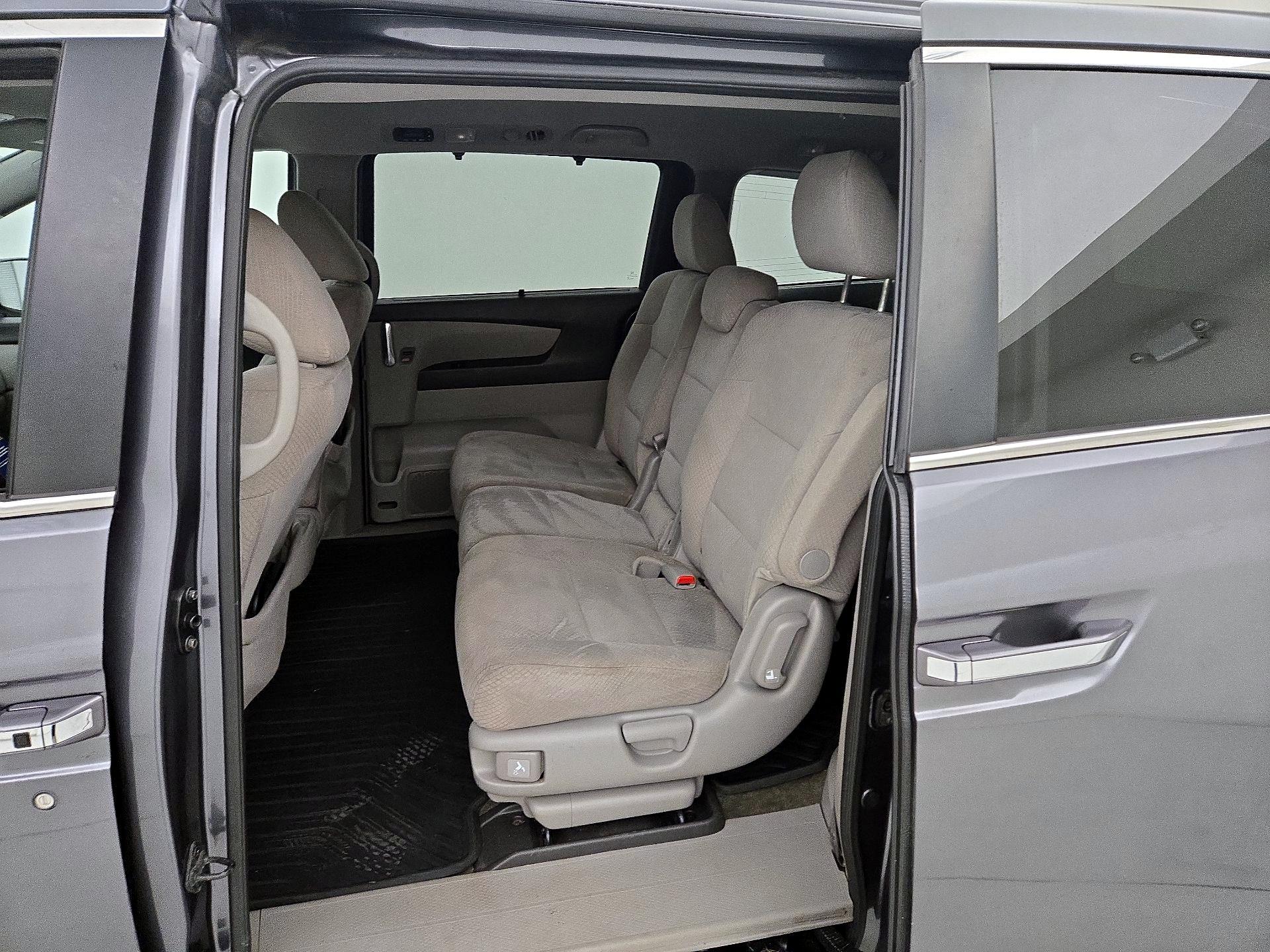 Thumbnail: 2016 Honda Odyssey - 18