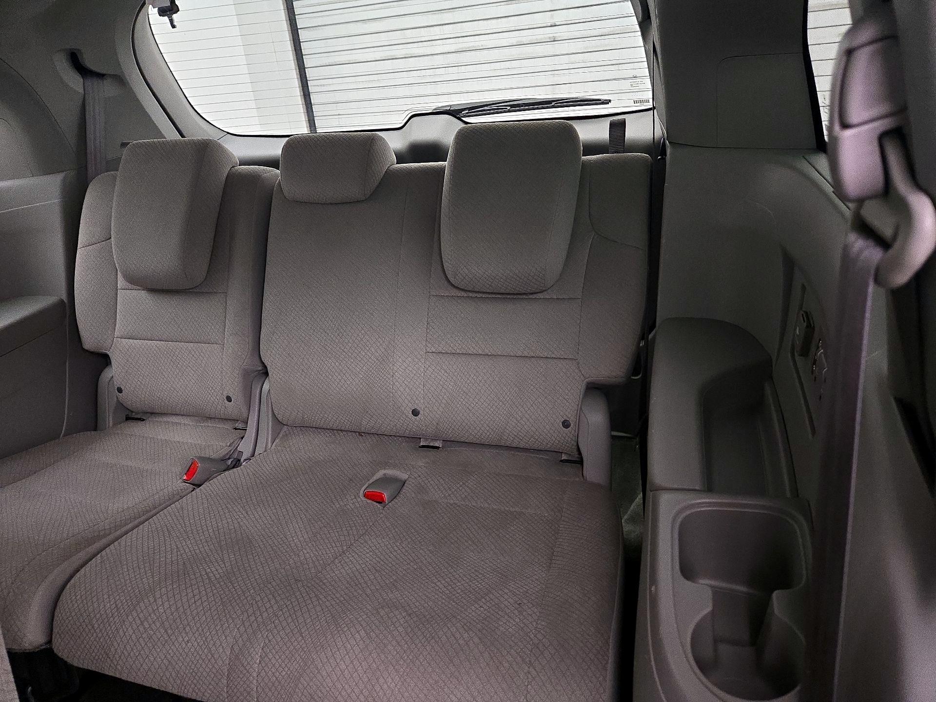 Thumbnail: 2016 Honda Odyssey - 19
