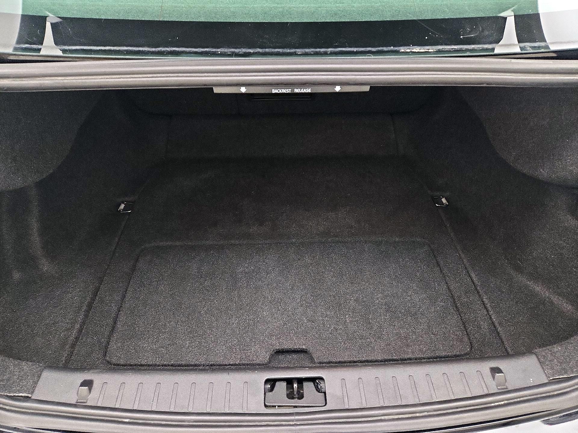 Thumbnail: 2015 Volvo S60 - 19