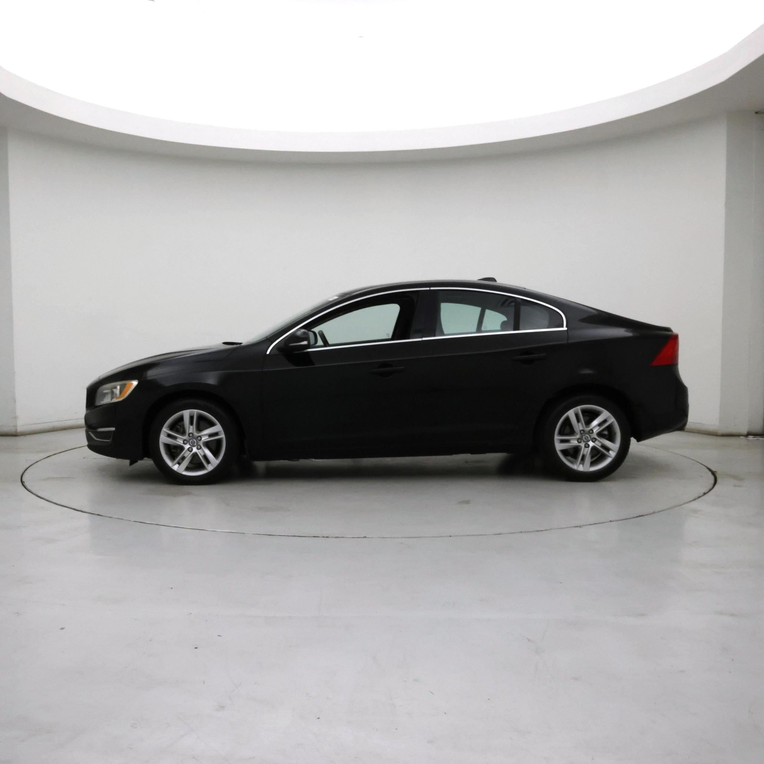 Thumbnail: 2015 Volvo S60 - 3