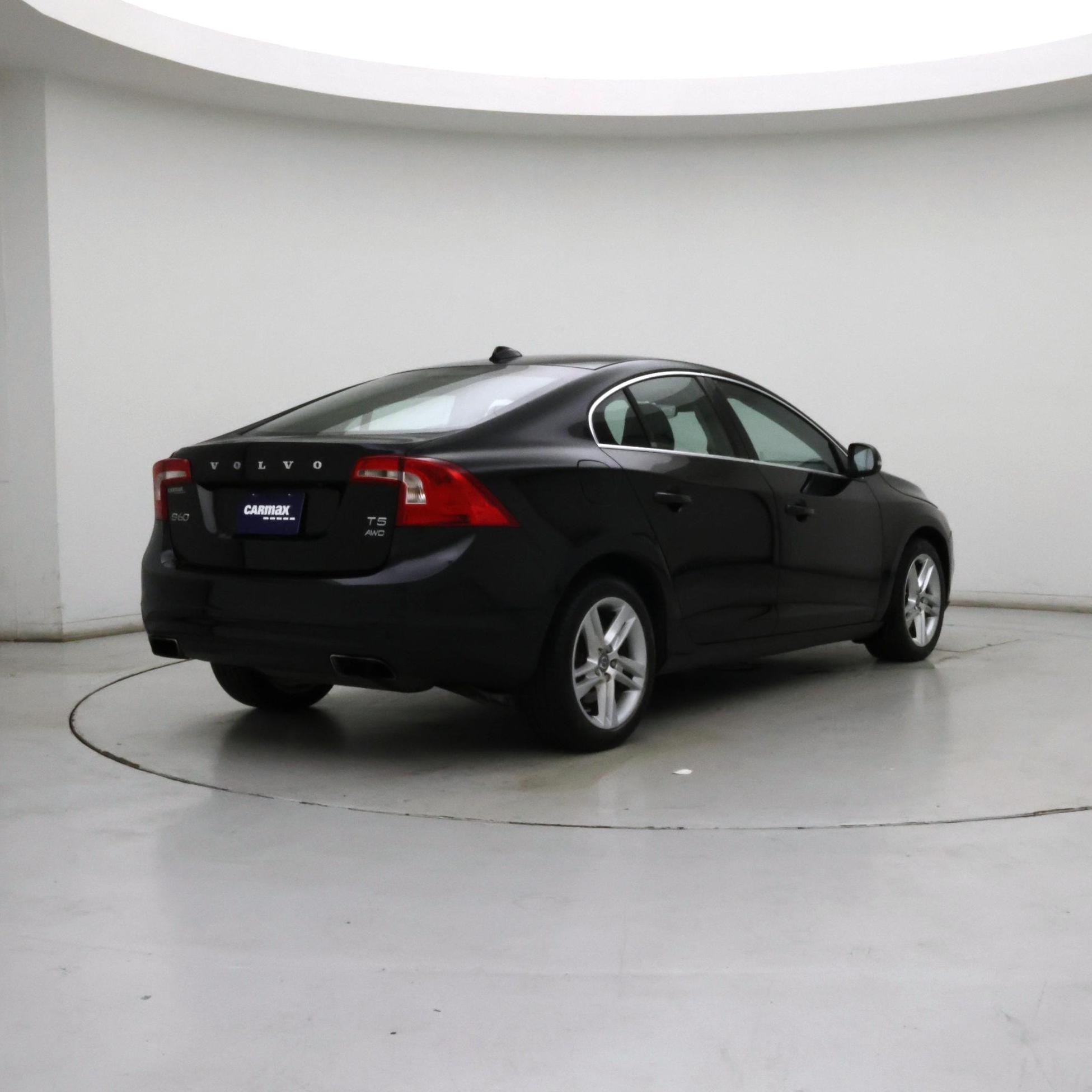 Thumbnail: 2015 Volvo S60 - 8