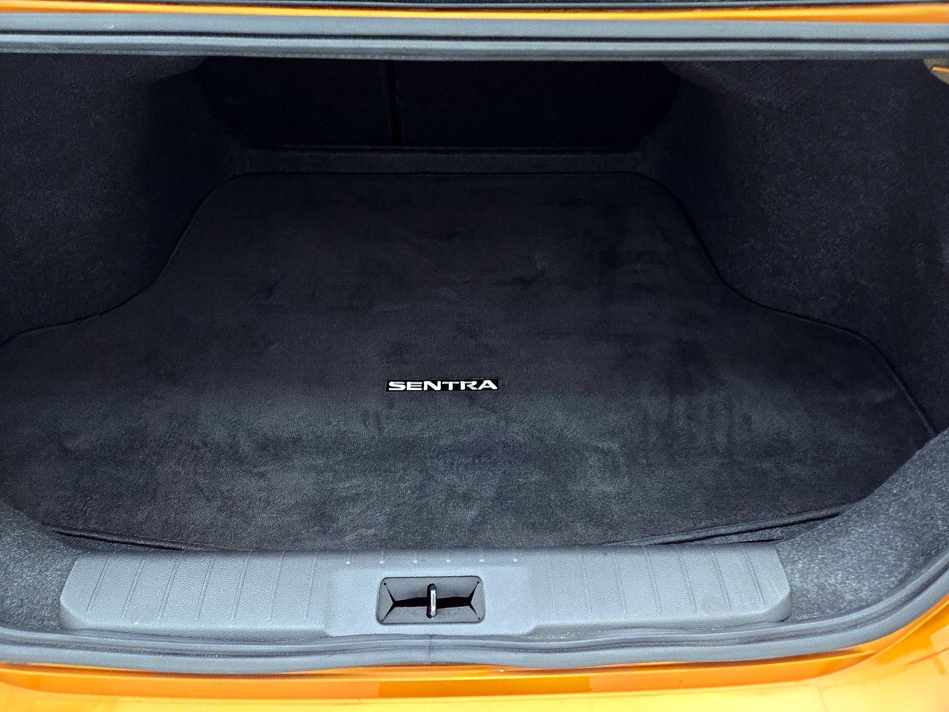 Thumbnail: 2021 Nissan Sentra - 20