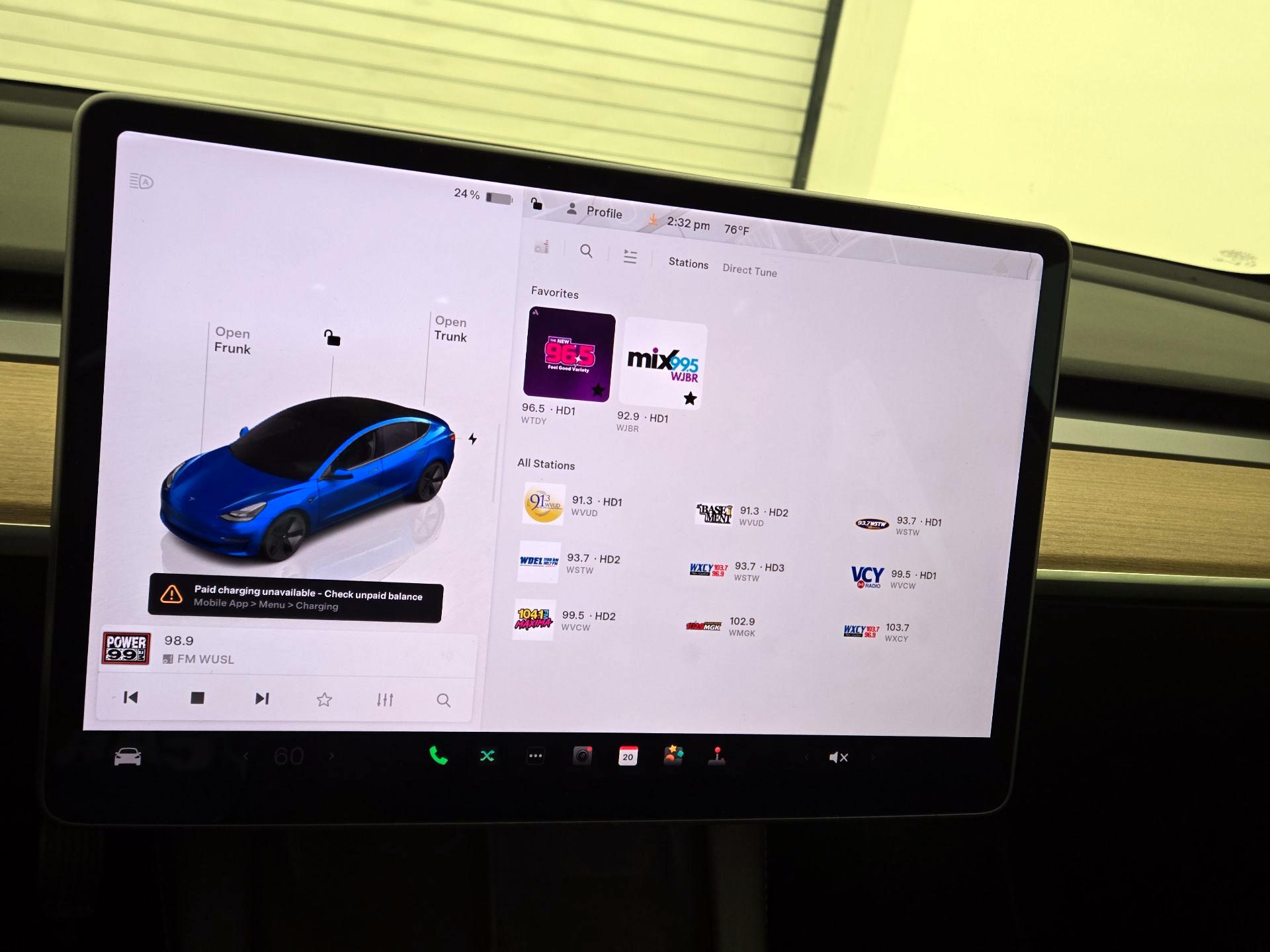 Thumbnail: 2022 Tesla Model 3 - 15