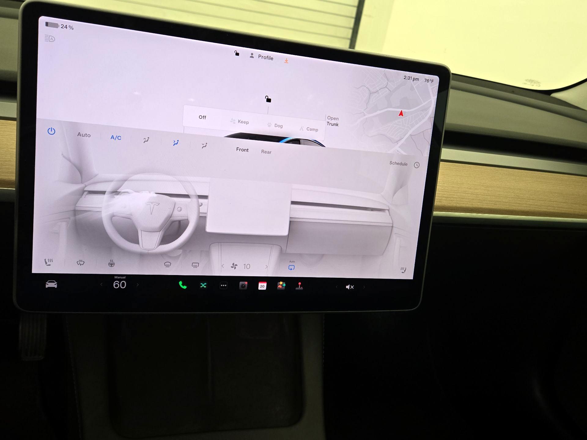 Thumbnail: 2022 Tesla Model 3 - 16