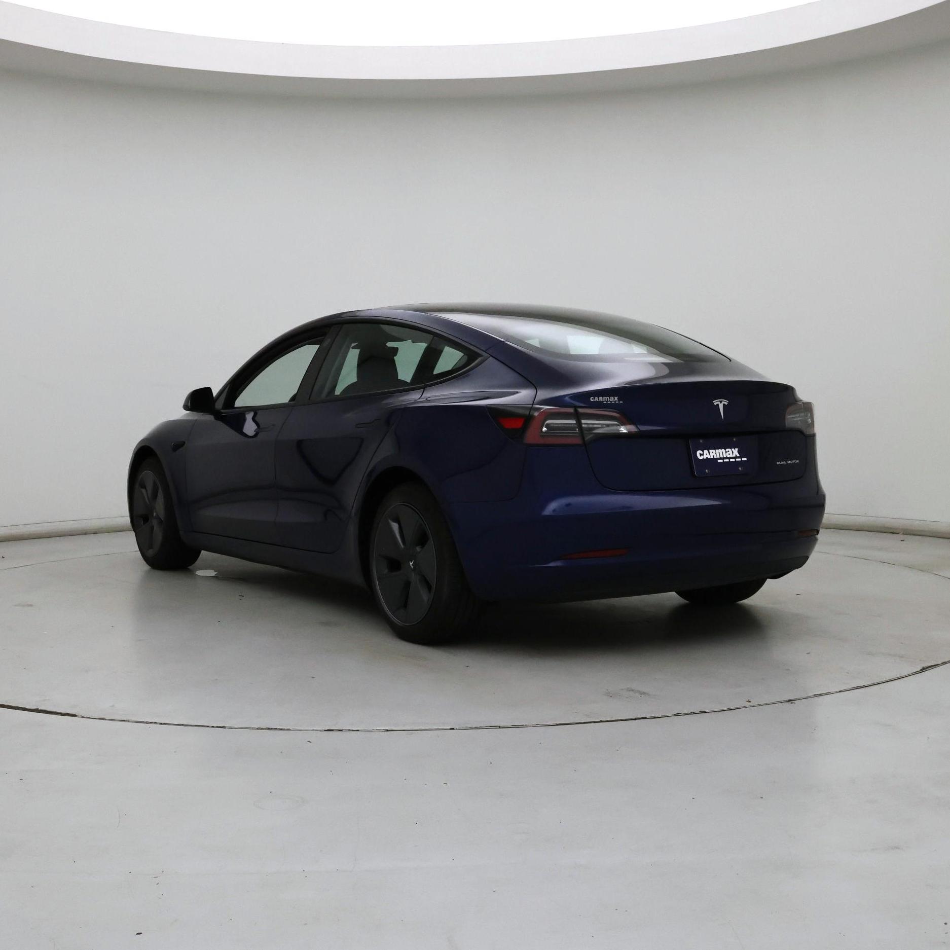 Thumbnail: 2022 Tesla Model 3 - 2