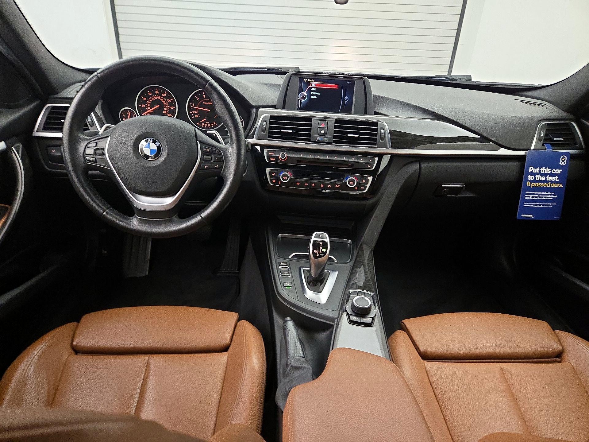Thumbnail: 2016 BMW 3 Series - 9