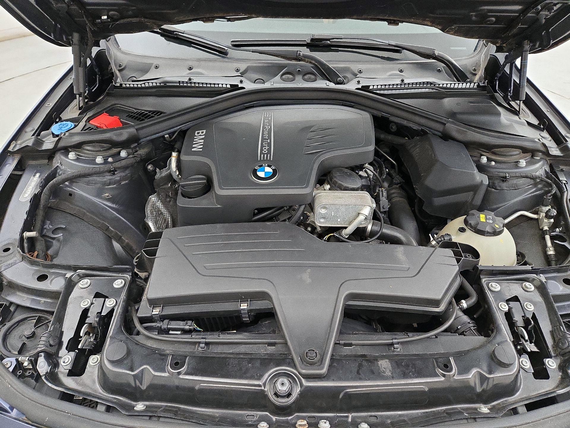 Thumbnail: 2016 BMW 3 Series - 20