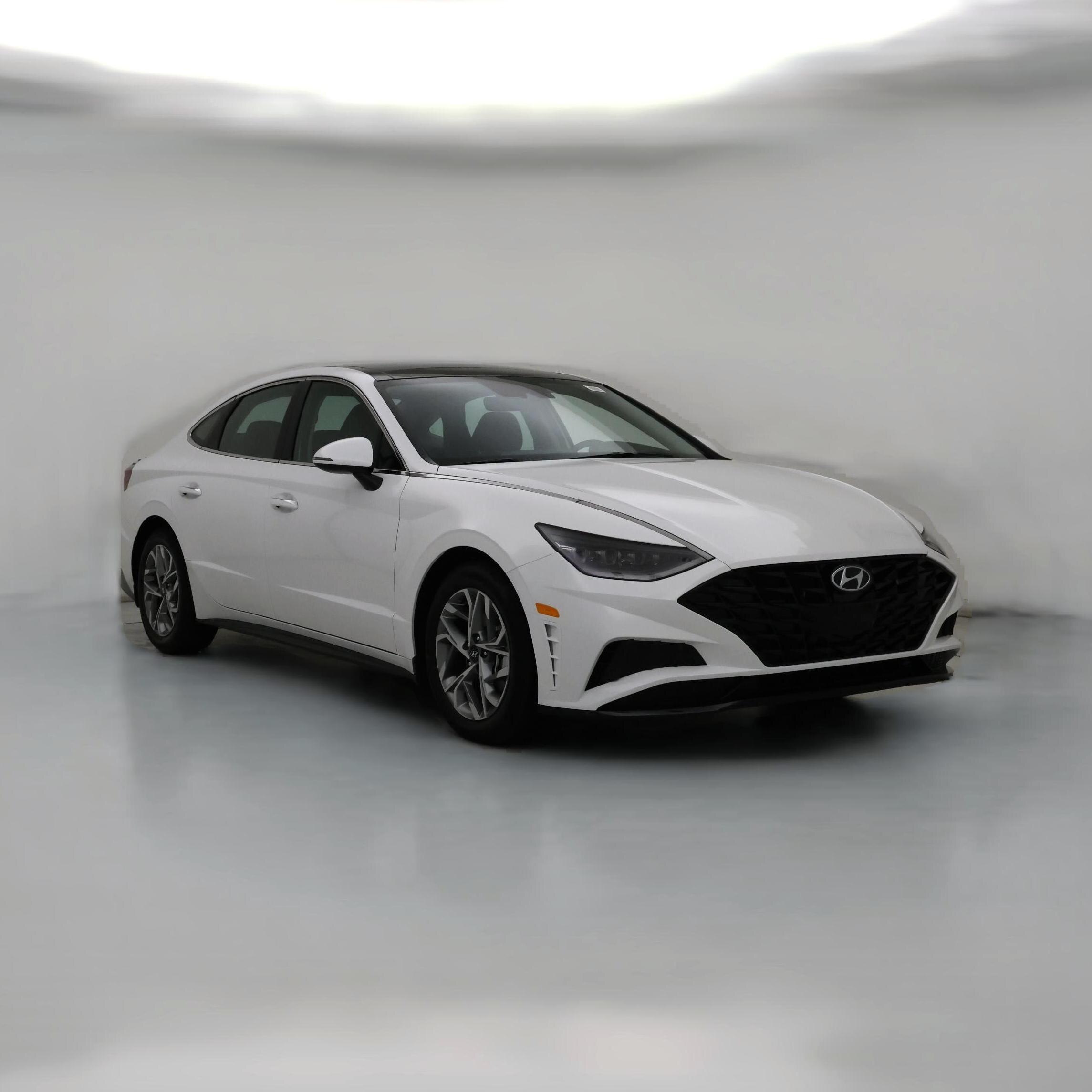 Thumbnail: 2023 Hyundai Sonata - 1