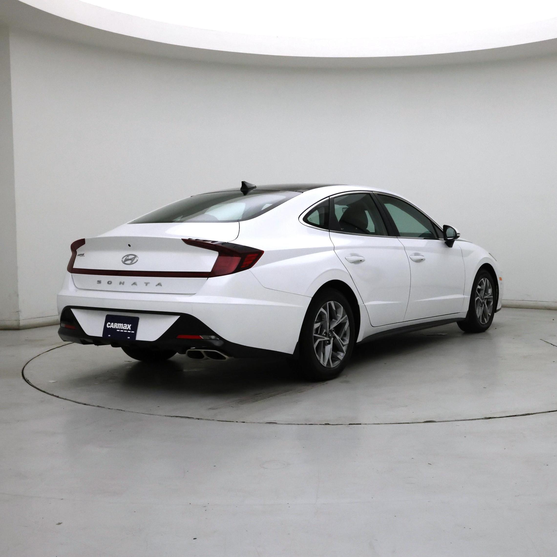 Thumbnail: 2023 Hyundai Sonata - 8