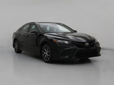 Black 2022 Toyota Camry SE