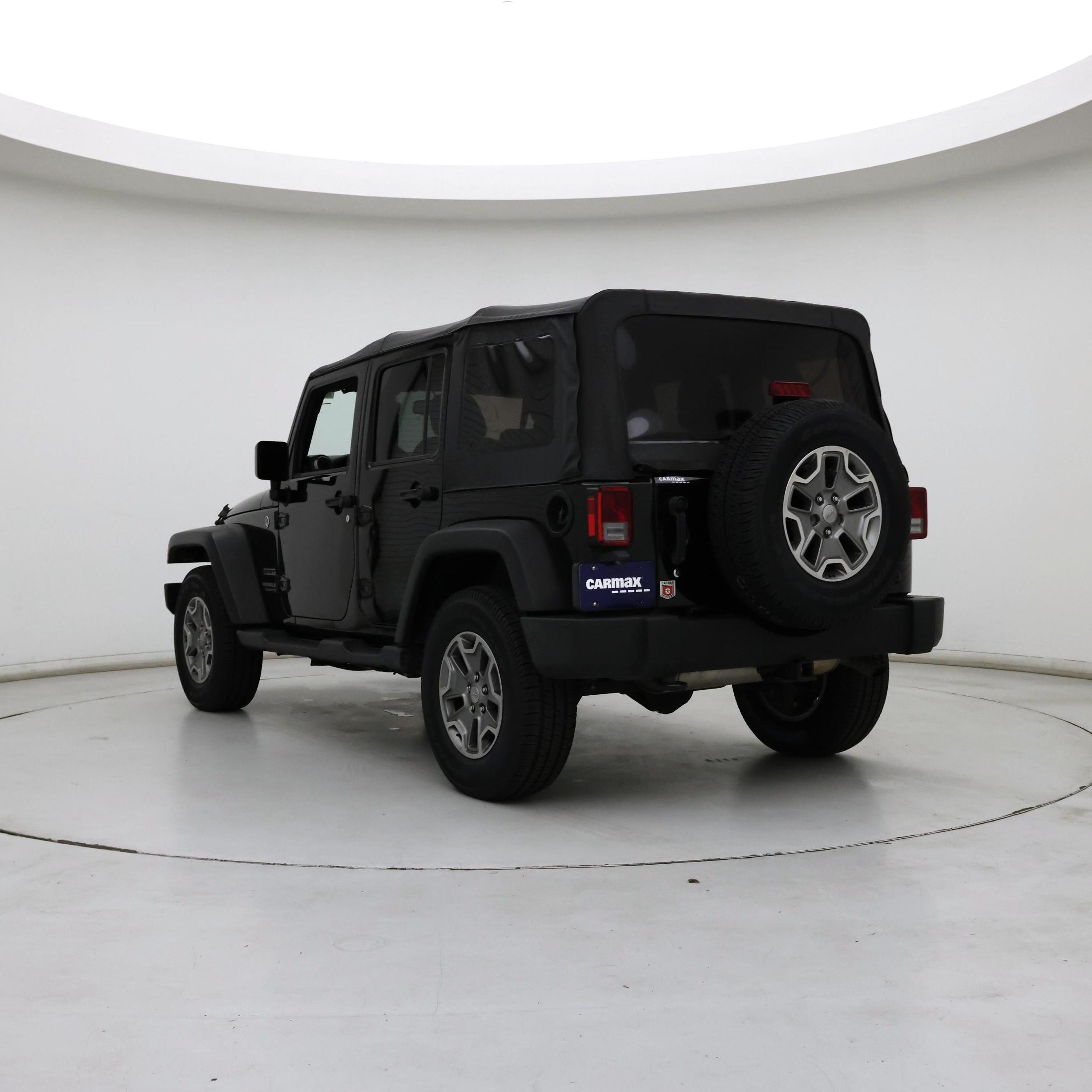 Thumbnail: 2017 Jeep Wrangler - 2