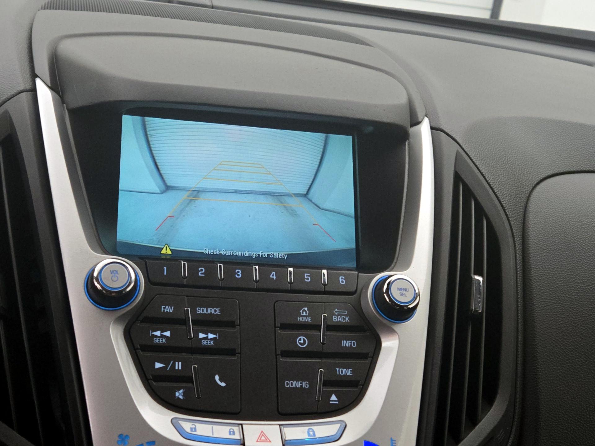 Thumbnail: 2015 Chevrolet Equinox - 13