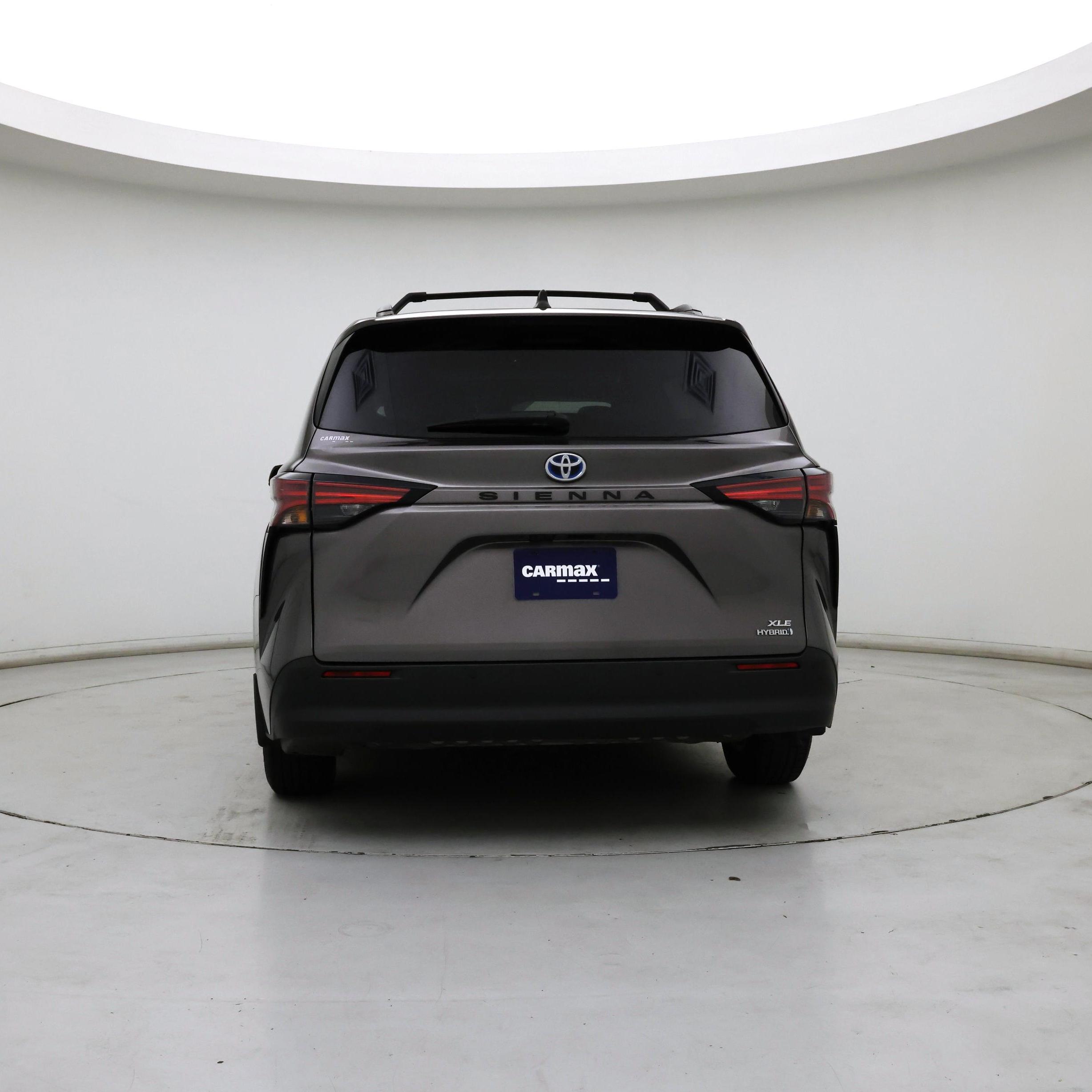 Thumbnail: 2022 Toyota Sienna - 6