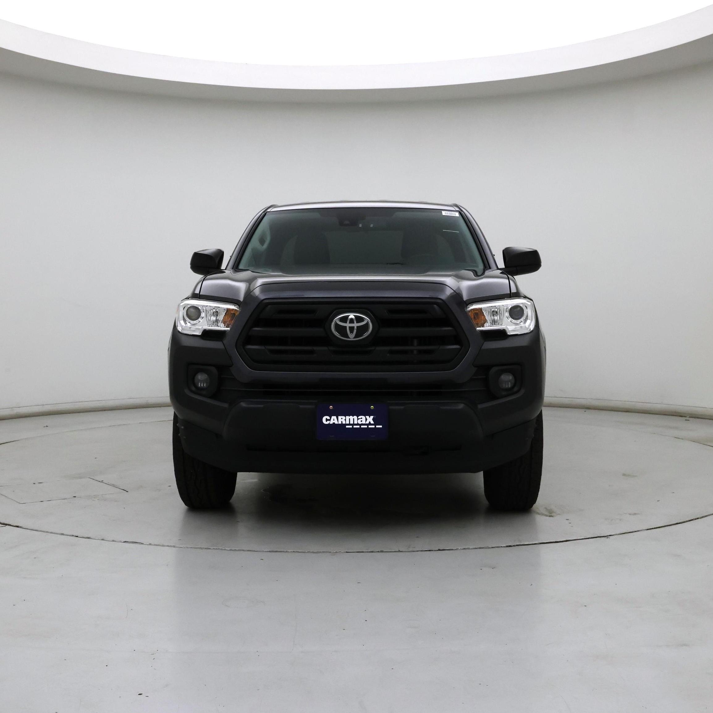 Thumbnail: 2019 Toyota Tacoma - 5