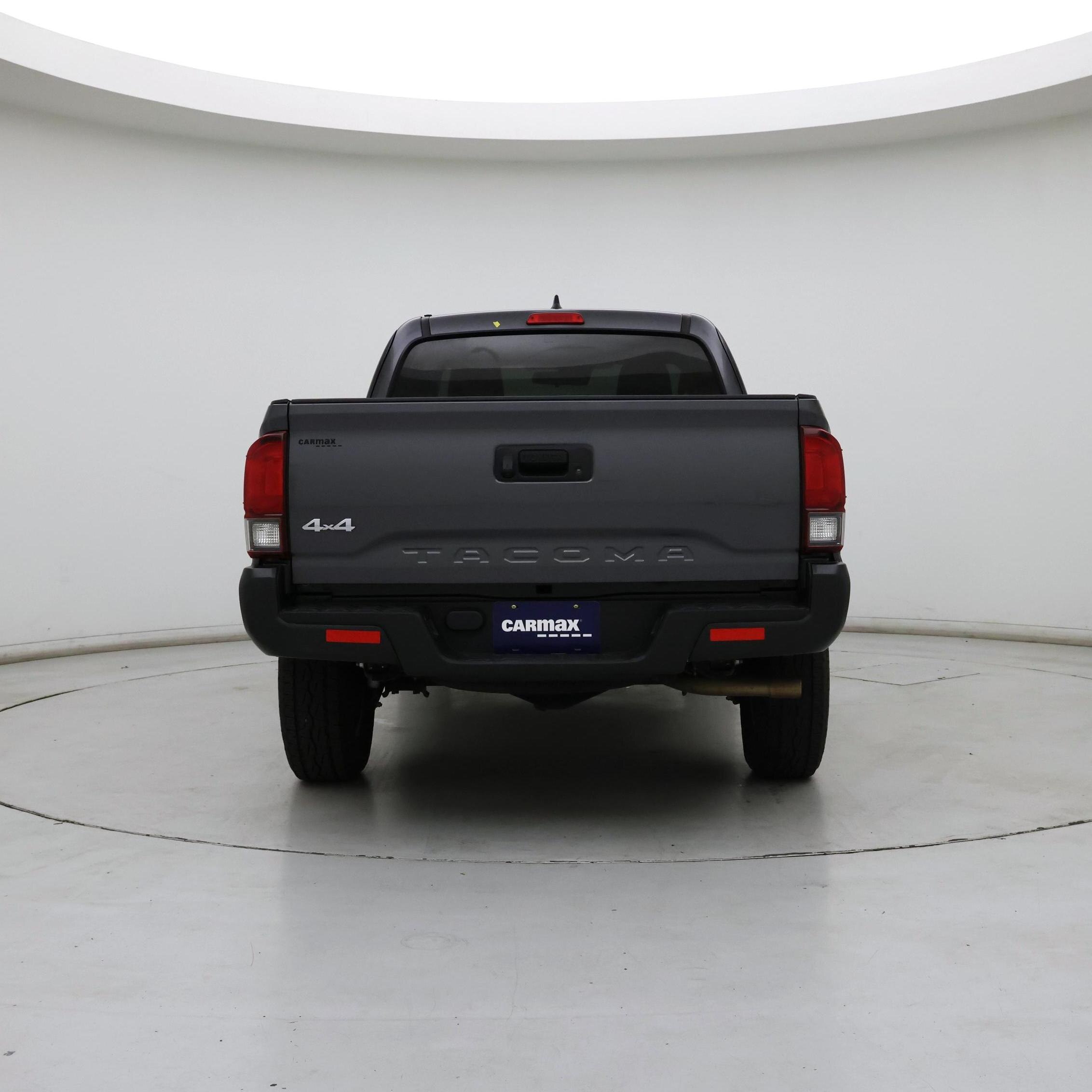 Thumbnail: 2019 Toyota Tacoma - 6