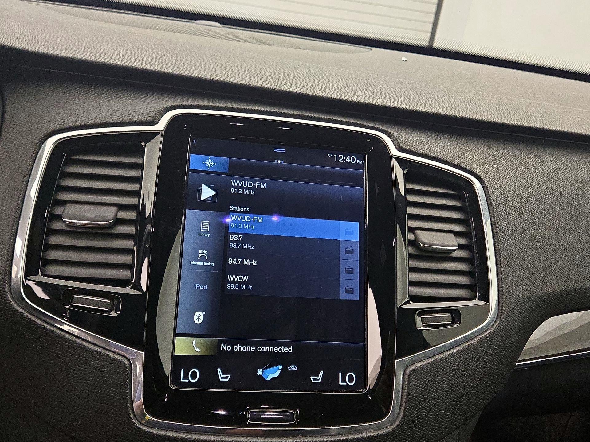 Thumbnail: 2018 Volvo XC90 - 14