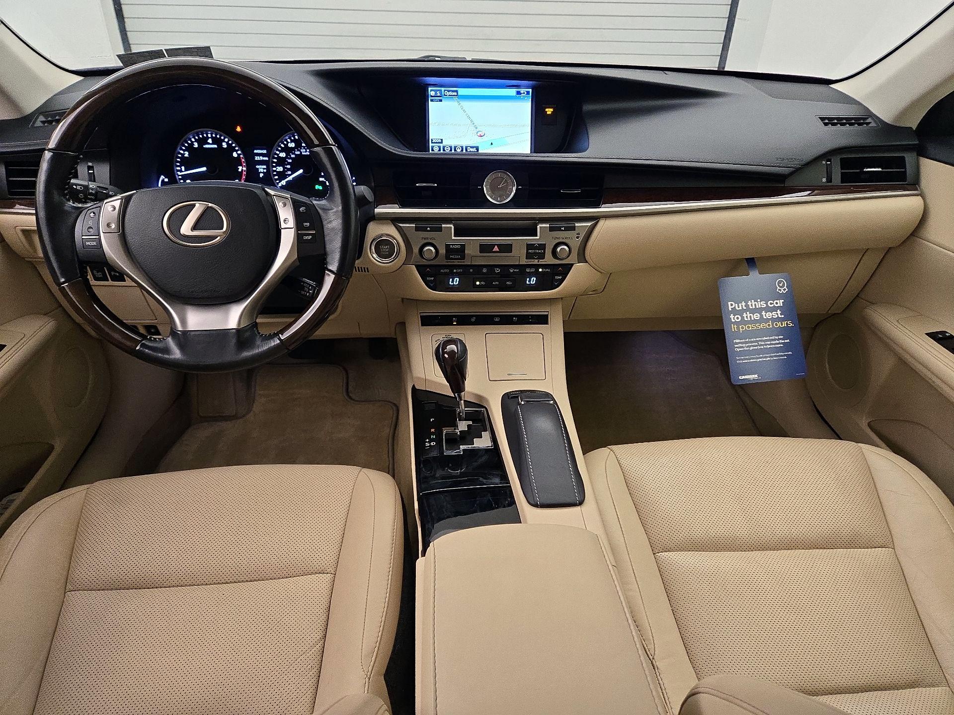 Thumbnail: 2015 Lexus ES - 9