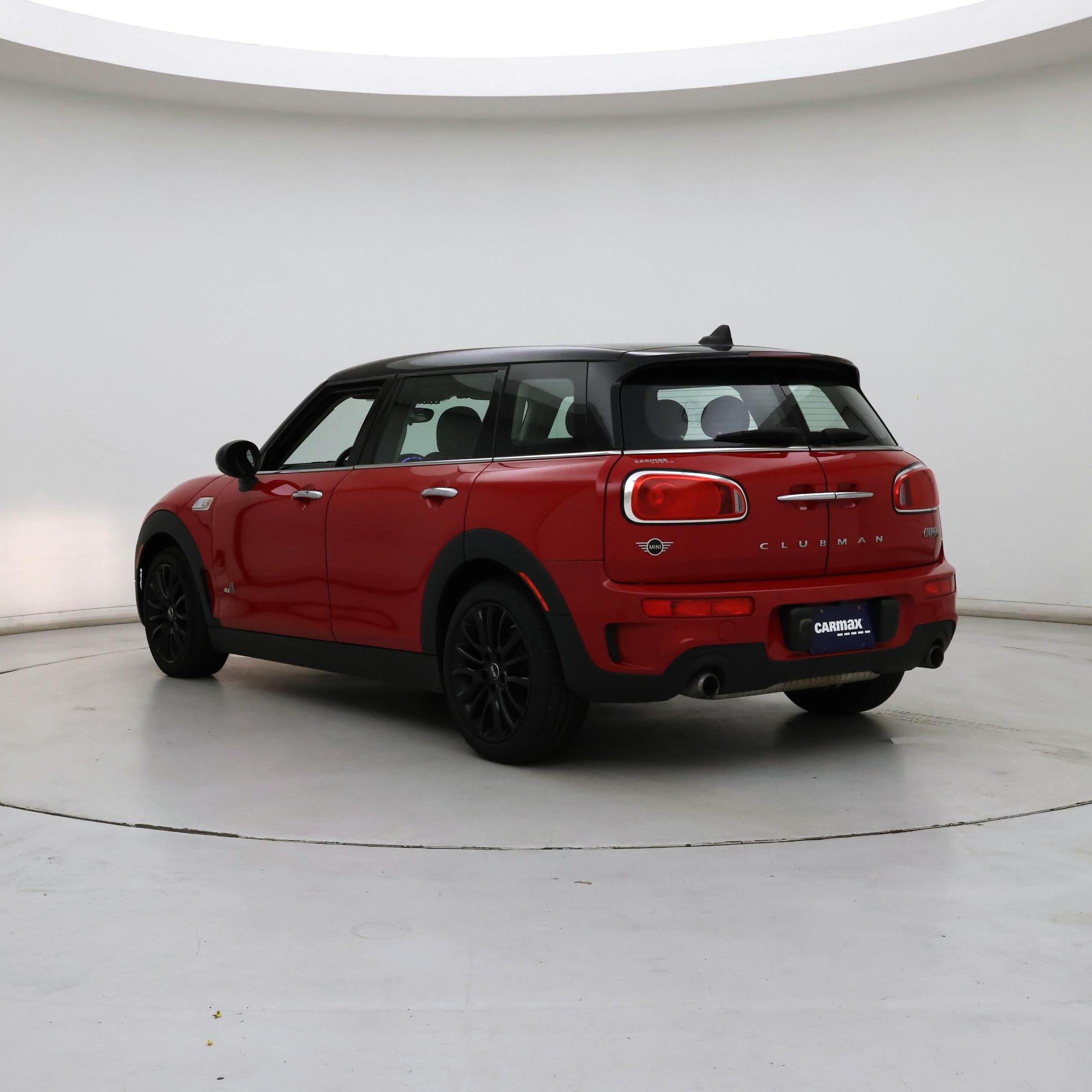 Thumbnail: 2019 MINI Cooper Clubman - 2