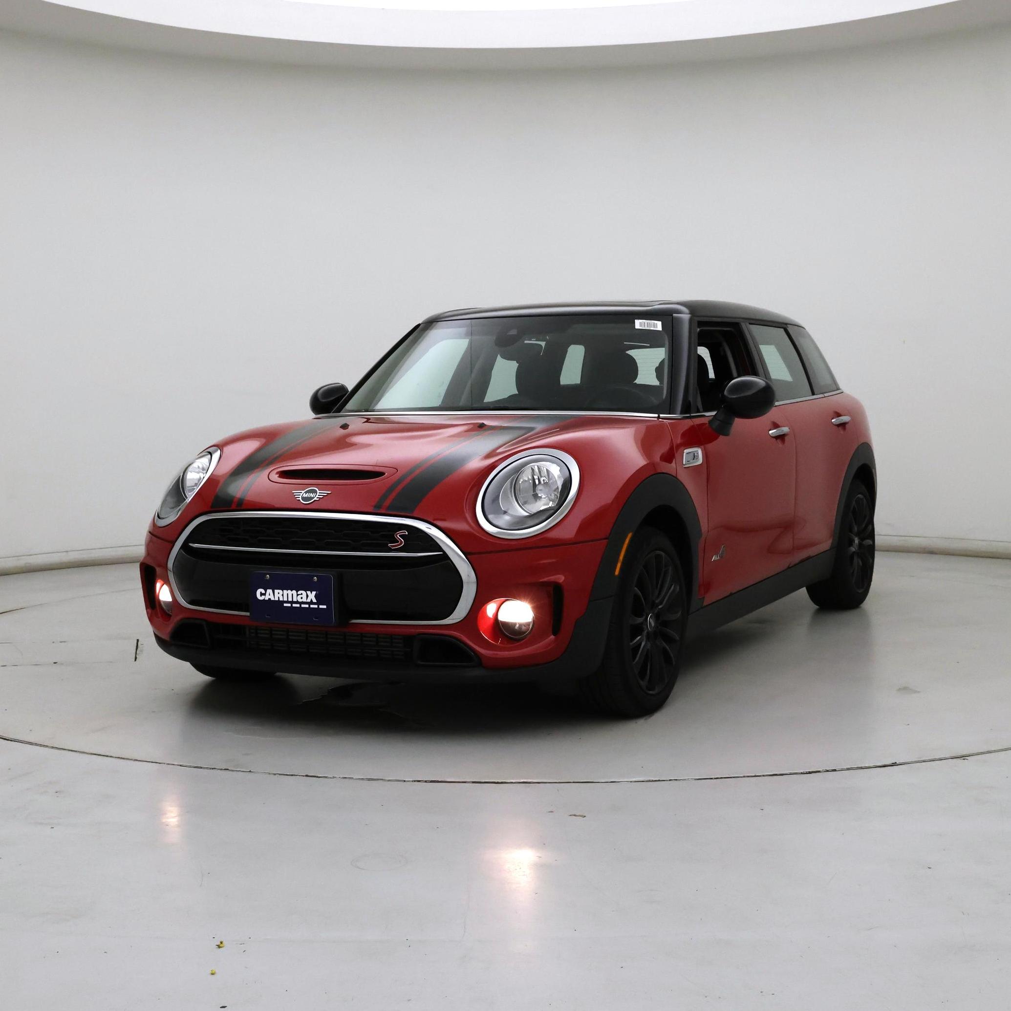 Thumbnail: 2019 MINI Cooper Clubman - 4