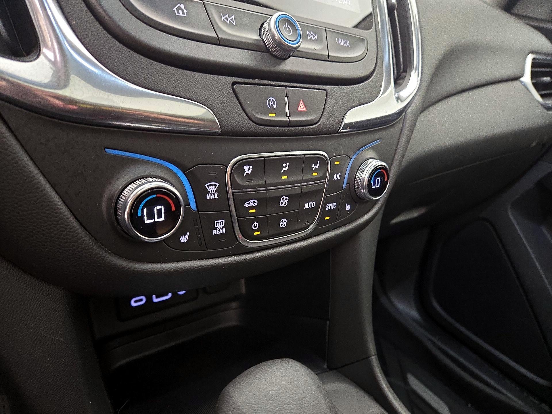 Thumbnail: 2022 Chevrolet Equinox - 15