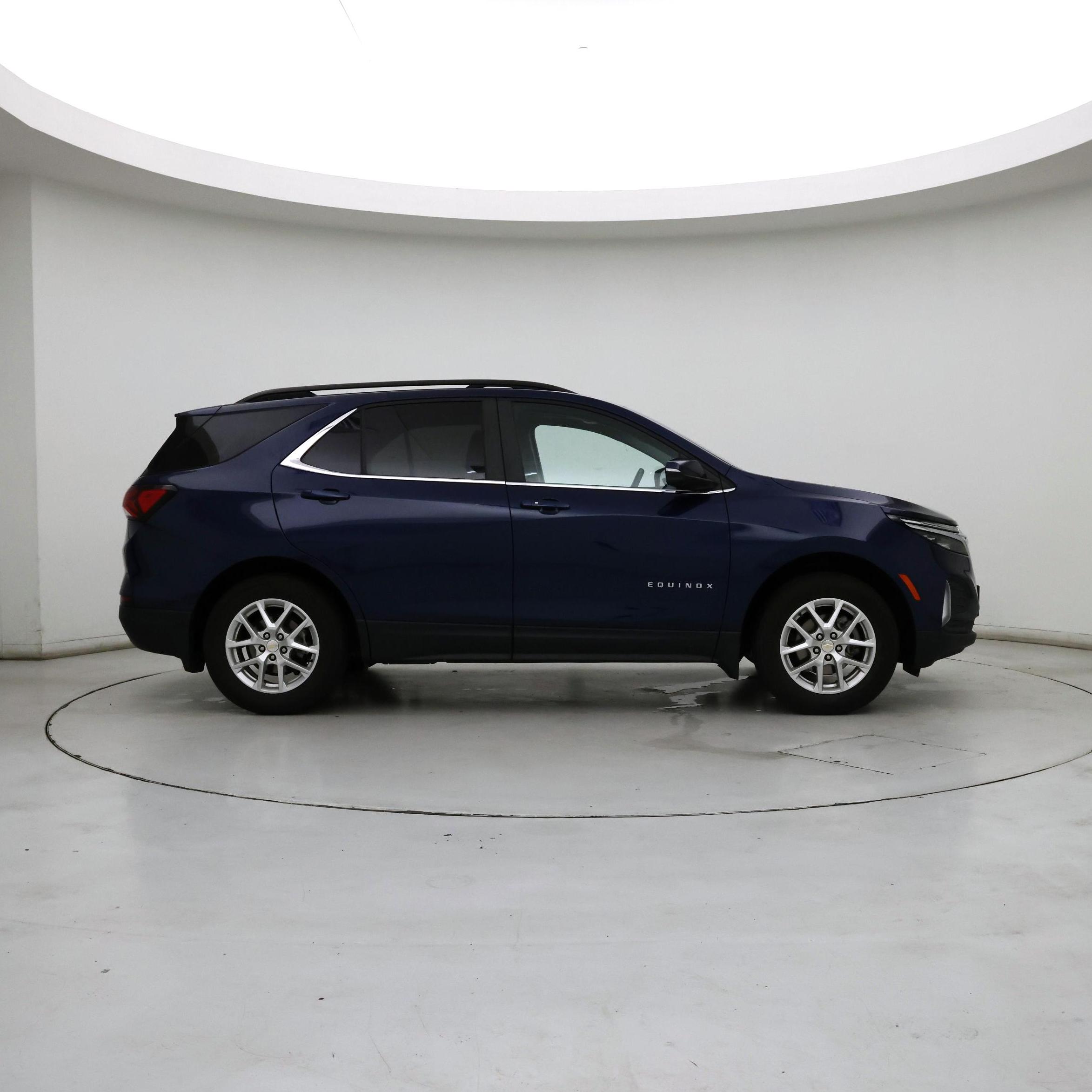 Thumbnail: 2022 Chevrolet Equinox - 7