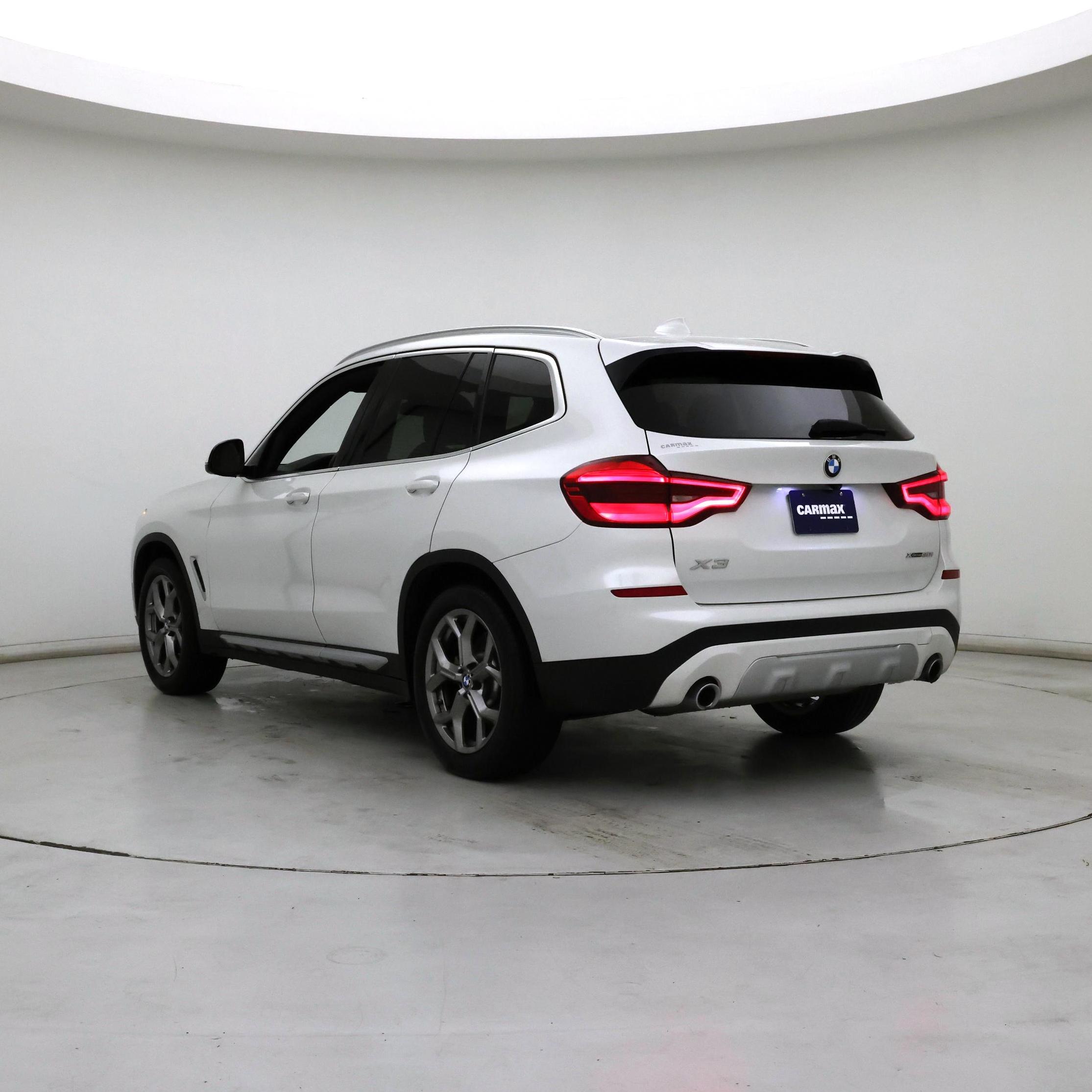 Thumbnail: 2021 BMW X3 - 2