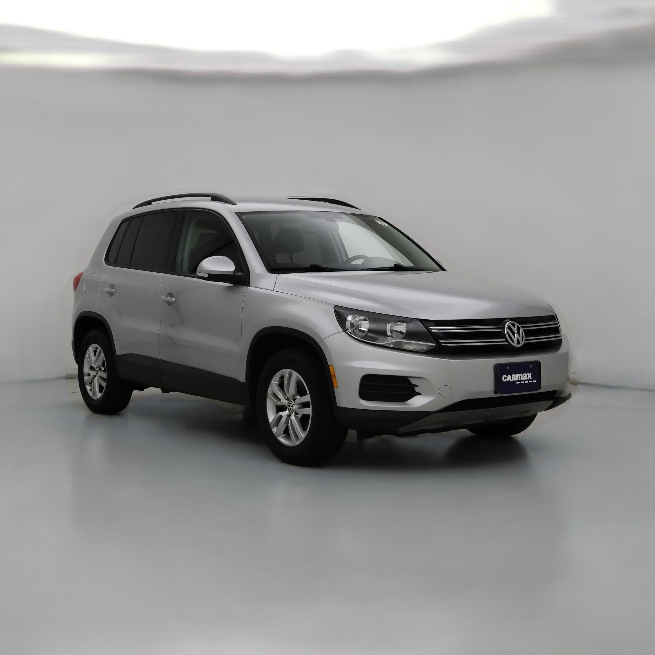 Thumbnail: 2017 Volkswagen Tiguan - 1