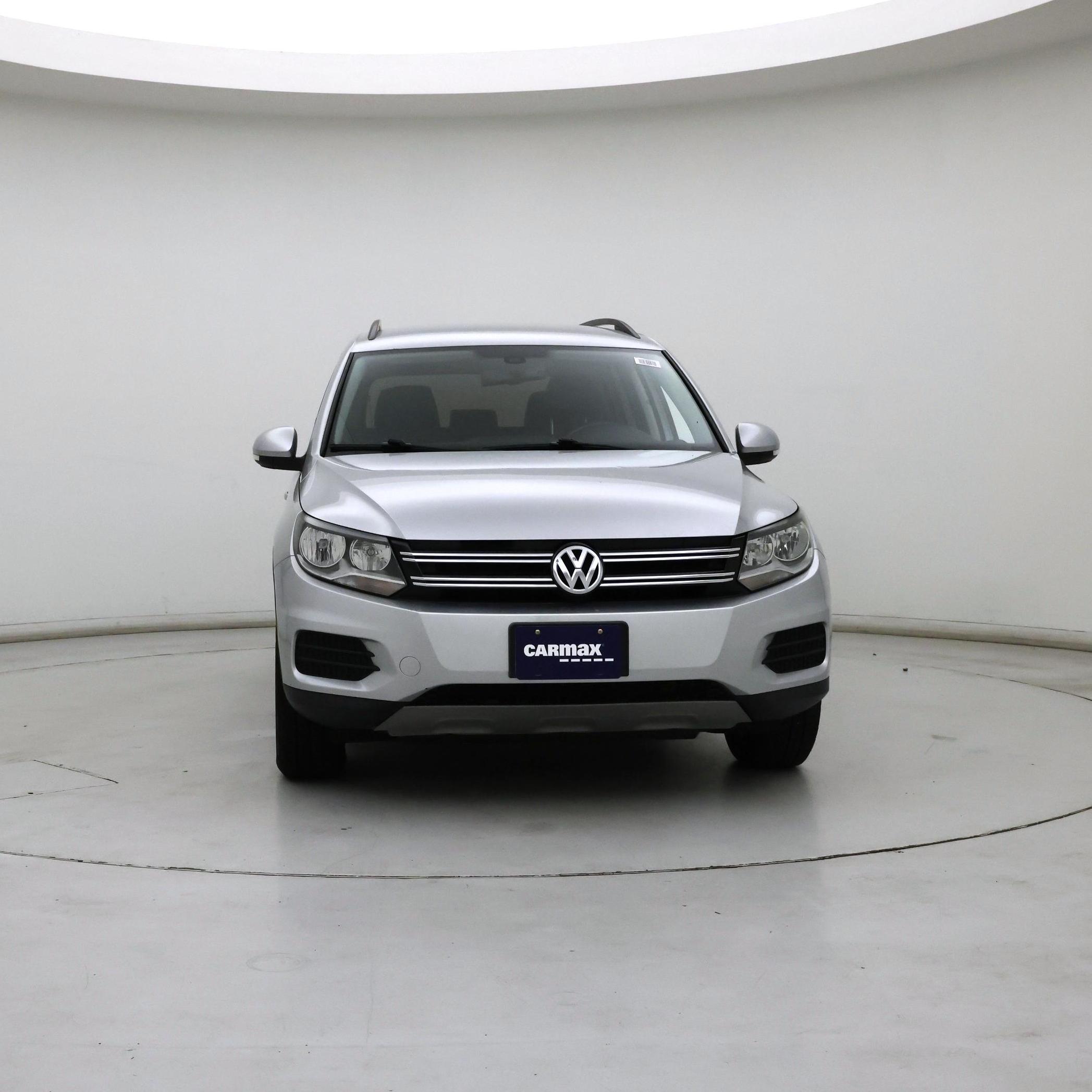 Thumbnail: 2017 Volkswagen Tiguan - 5