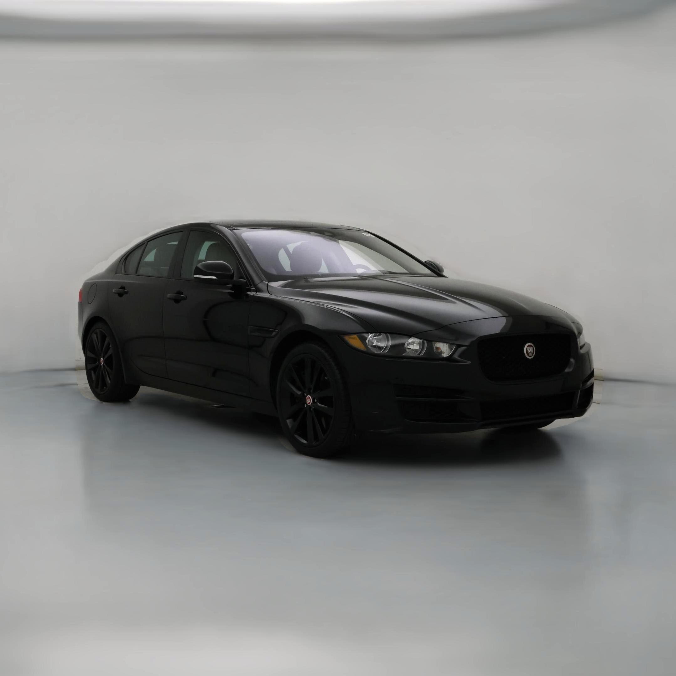 Thumbnail: 2017 Jaguar XE - 1