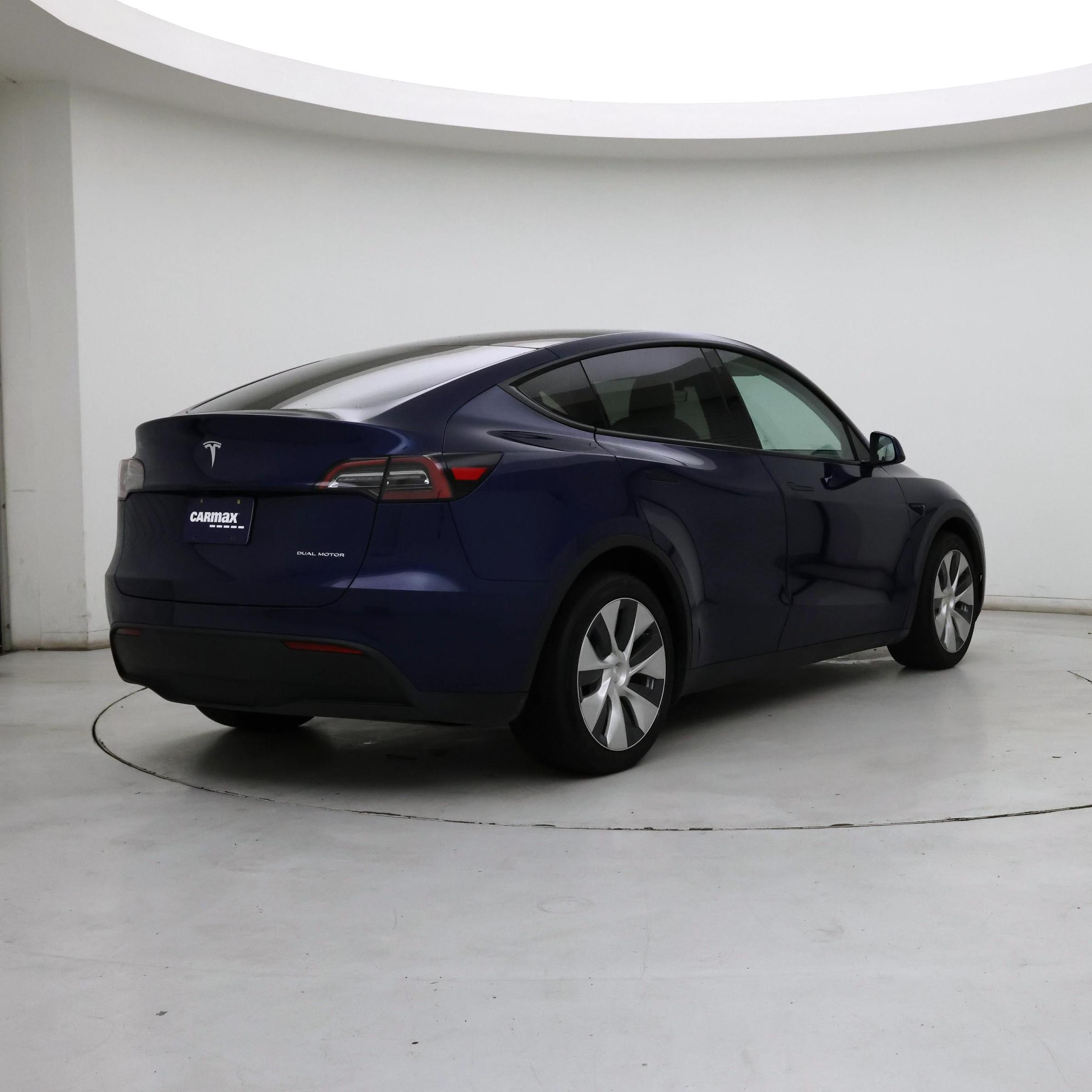 Thumbnail: 2022 Tesla Model Y - 8