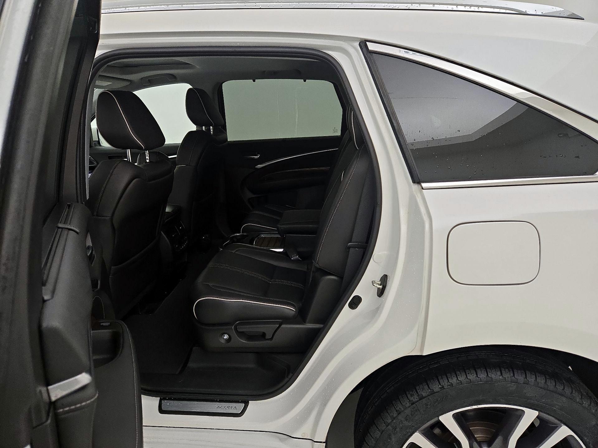 Thumbnail: 2019 Acura MDX - 19