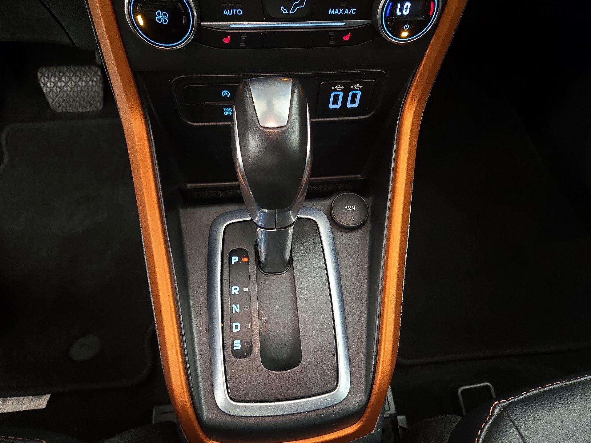 Thumbnail: 2018 Ford EcoSport - 18