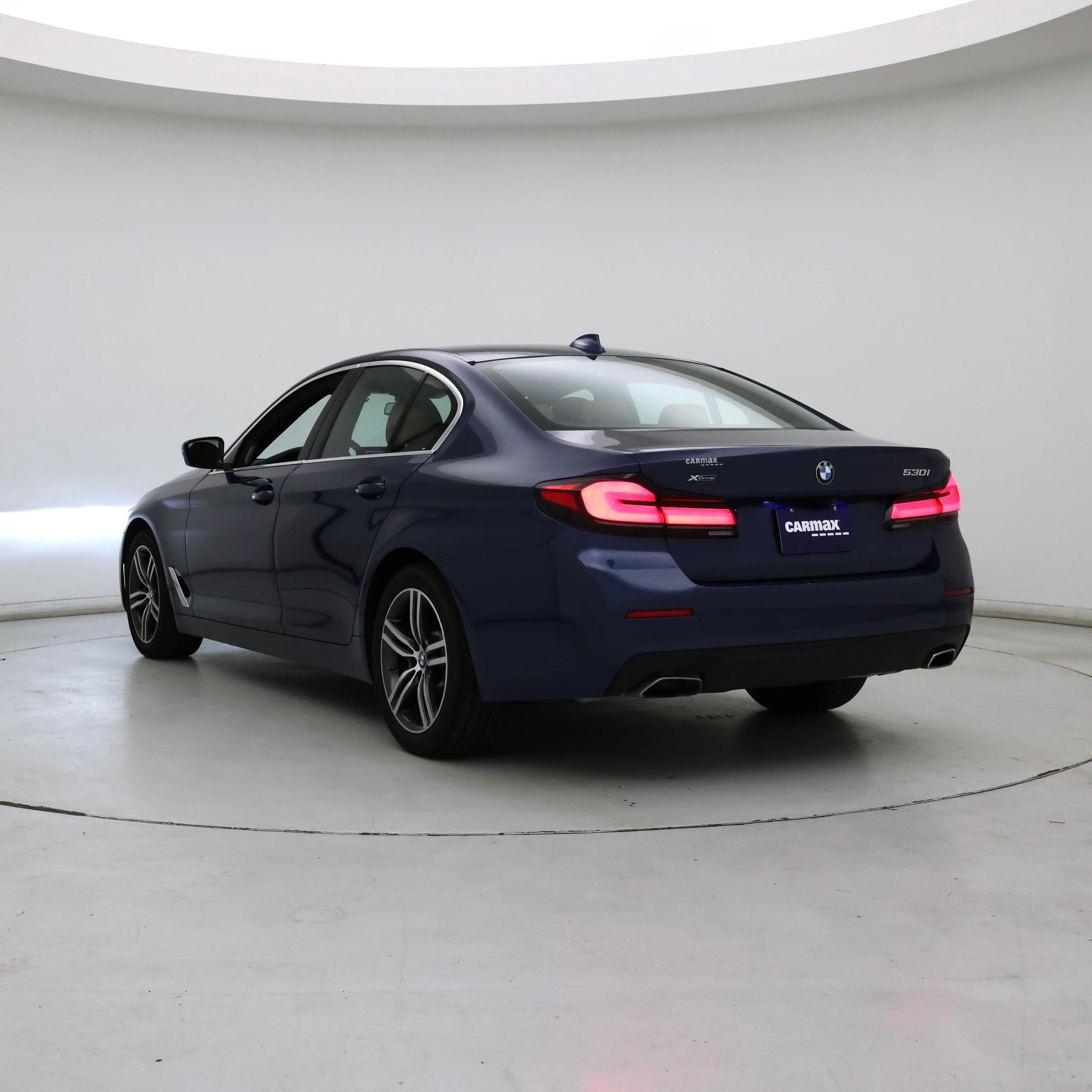 Thumbnail: 2021 BMW 5 Series - 2