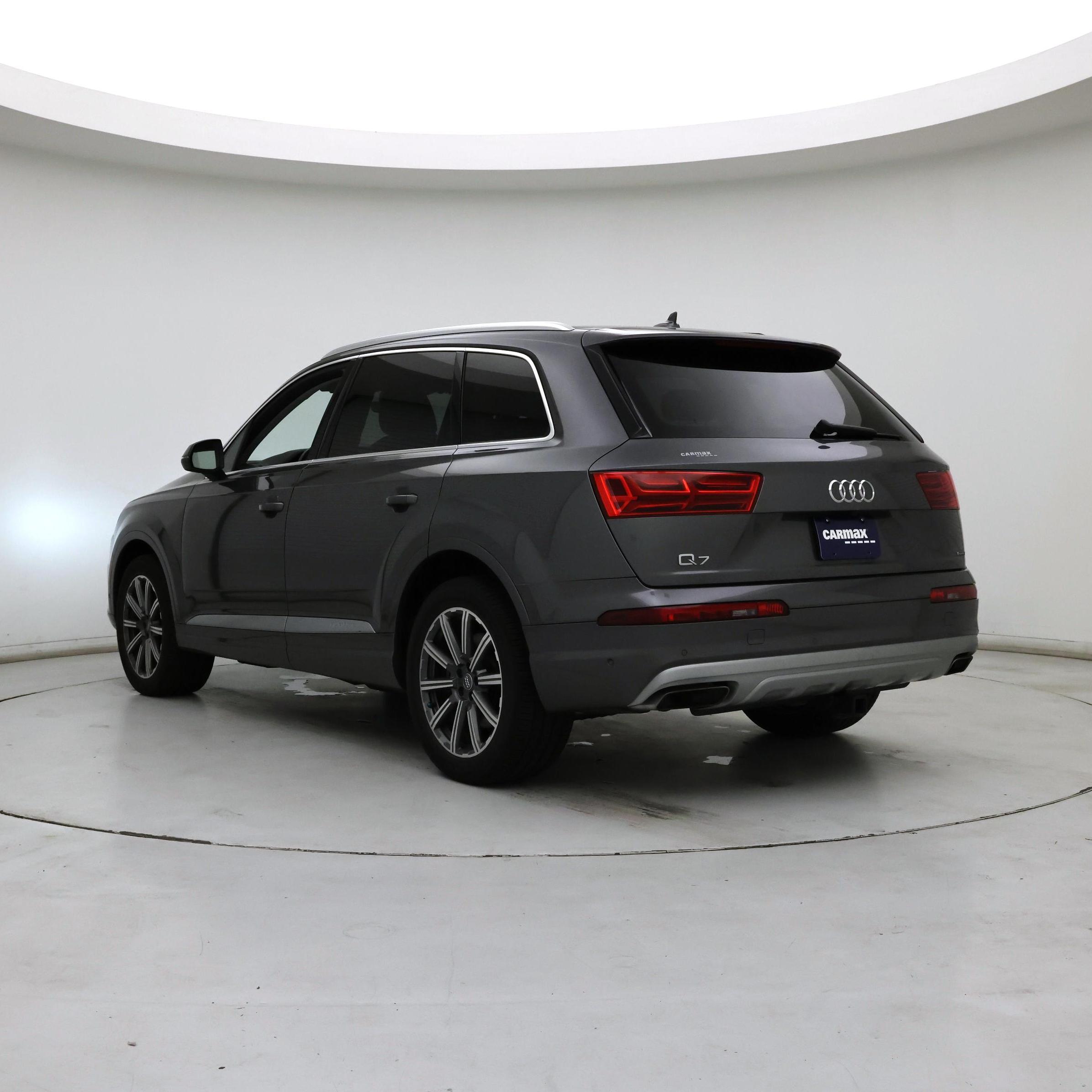 Thumbnail: 2019 Audi Q7 - 2