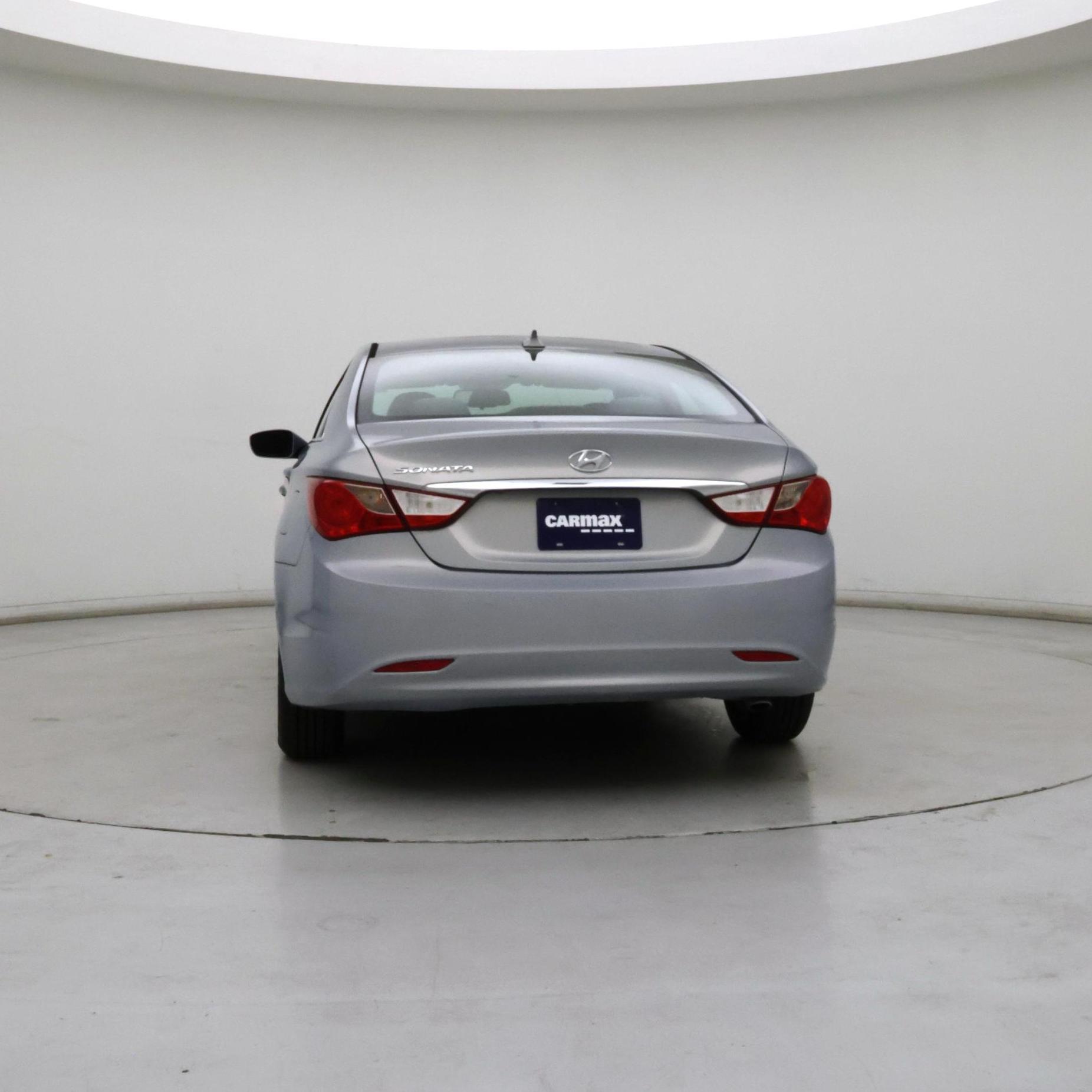 Thumbnail: 2013 Hyundai Sonata - 6