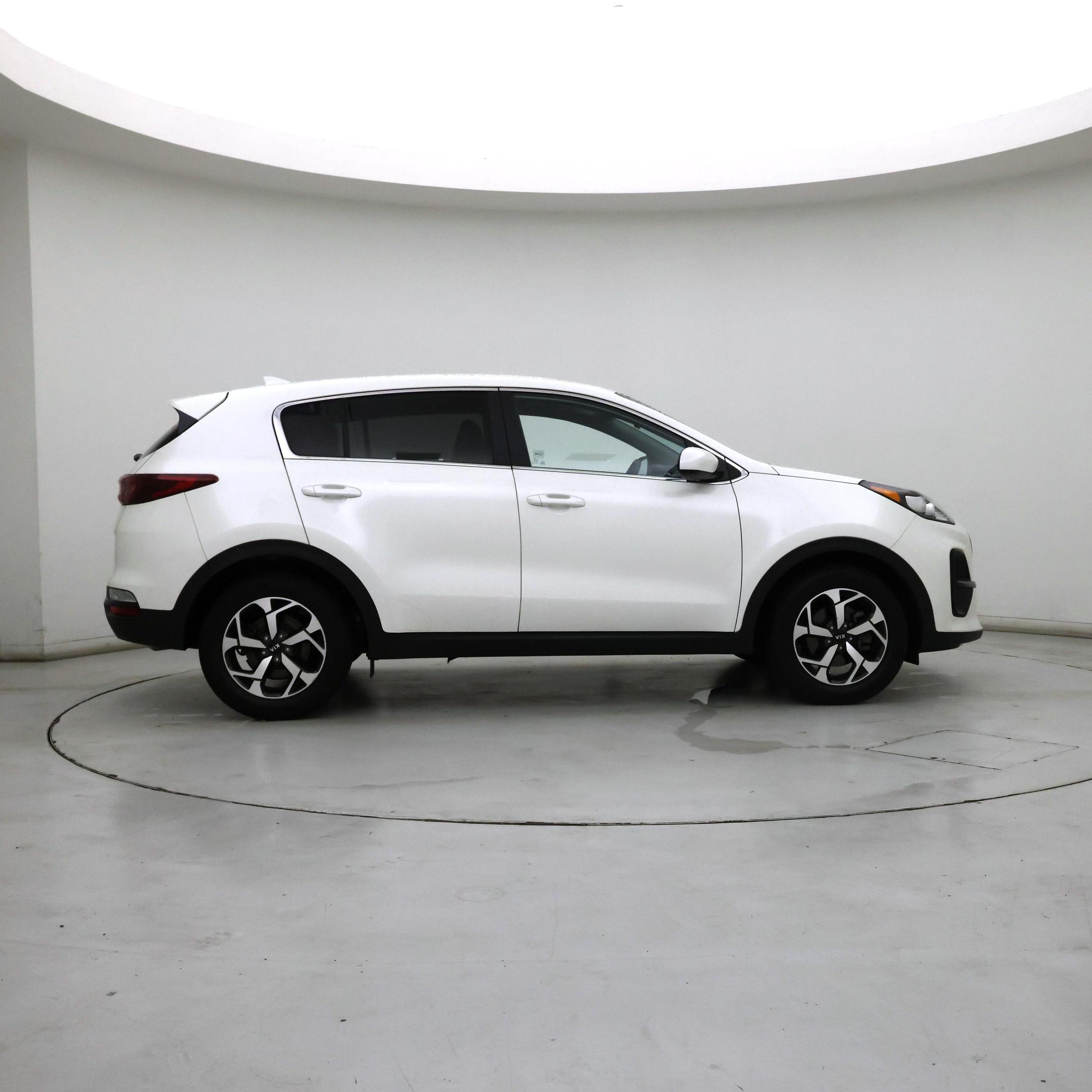 Thumbnail: 2022 Kia Sportage - 7