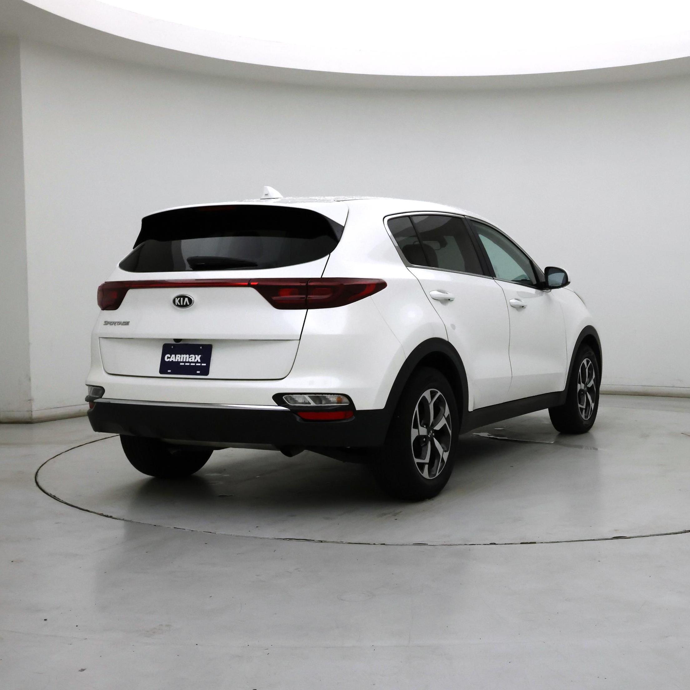Thumbnail: 2022 Kia Sportage - 8